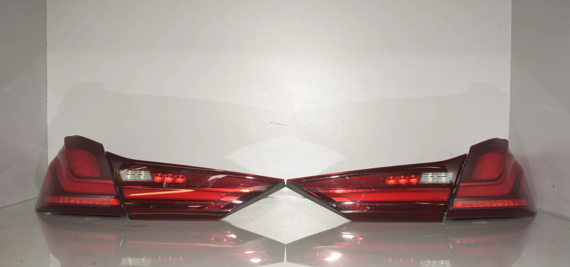 Rear Tail Light Set – OEM 5A55FB8 · BMW 1 (F40) (2019 - -) (F40) 118i 2022 – 2