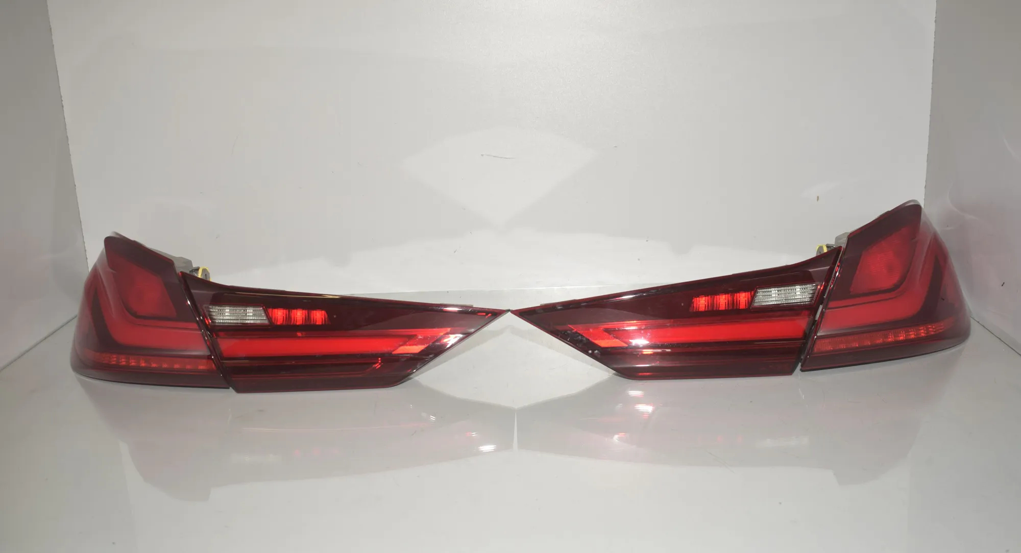 Rear Tail Light Set – OEM 5A55FB8 · BMW 1 (F40) (2019 - -) (F40) 118i 2022 – 3