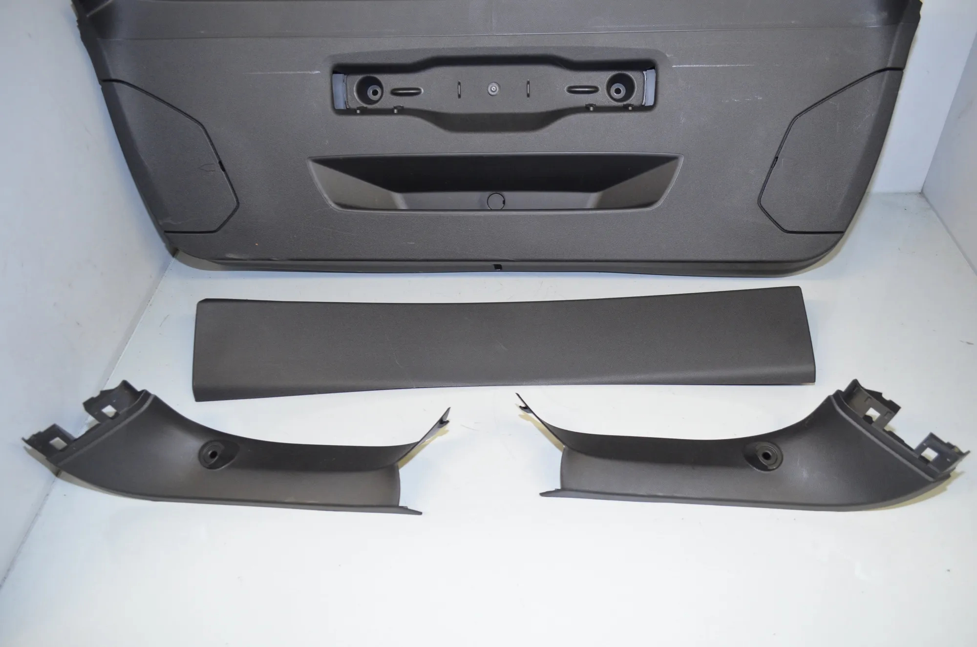 Tailgate Bootlid Cover Trim – OEM 51497456056 · BMW 1 (F40) (2019 - -) (F40) 118i 2022 – 3
