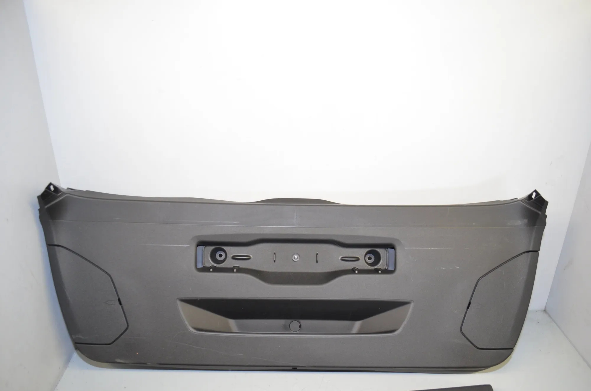 Tailgate Bootlid Cover Trim – OEM 51497456056 · BMW 1 (F40) (2019 - -) (F40) 118i 2022 – 2