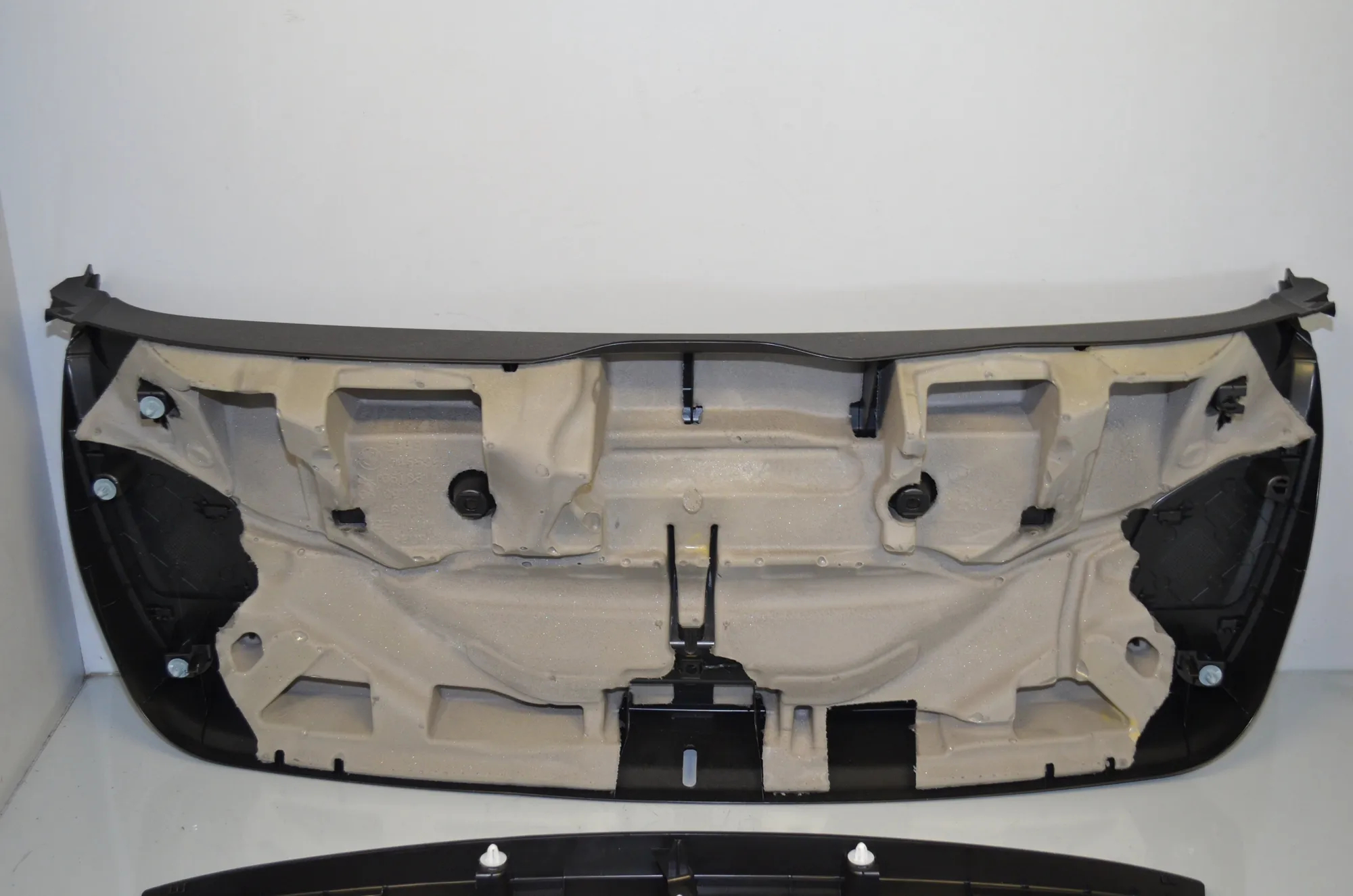 Tailgate Bootlid Cover Trim – OEM 51497456056 · BMW 1 (F40) (2019 - -) (F40) 118i 2022 – 6