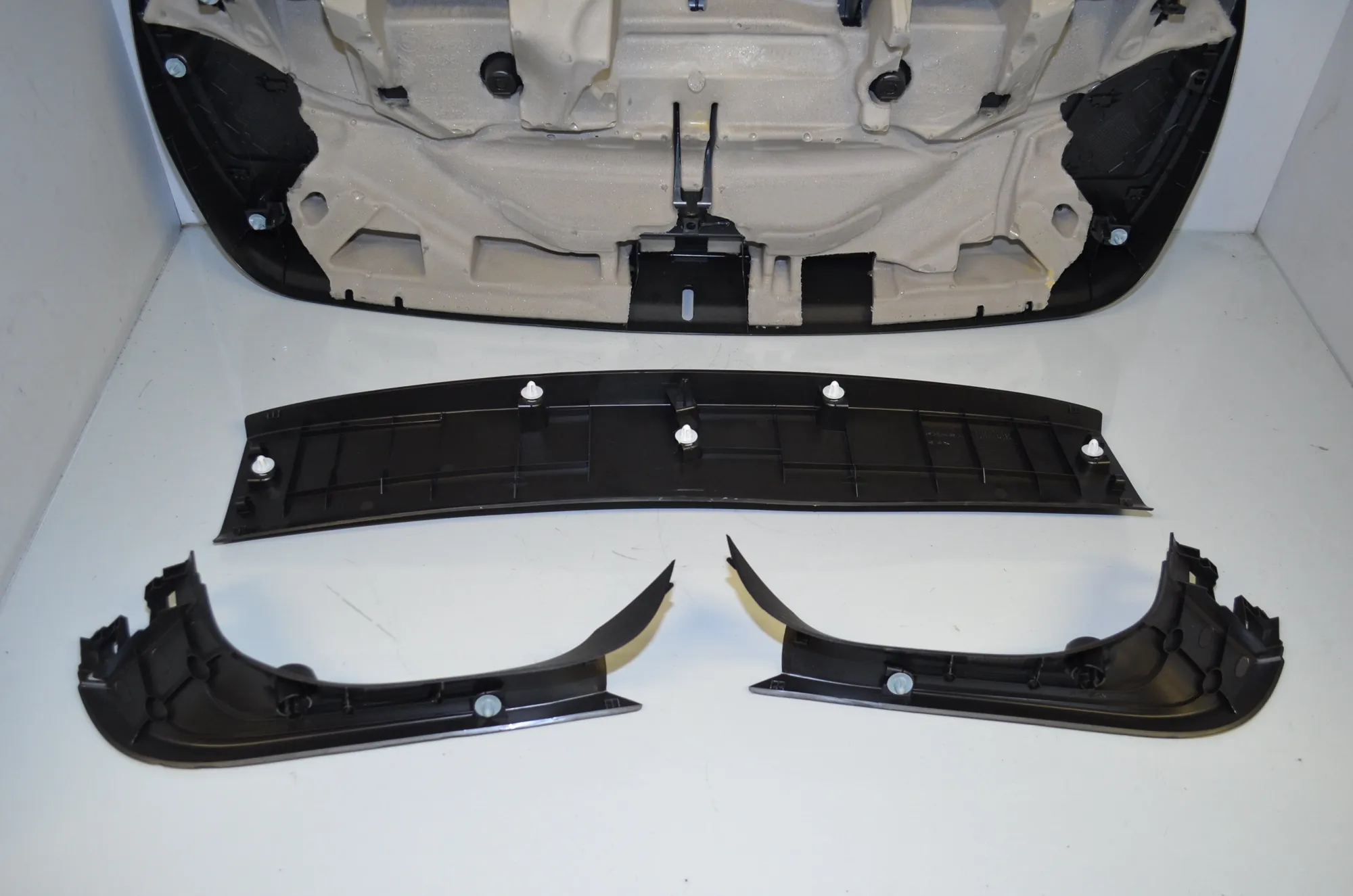 Tailgate Bootlid Cover Trim – OEM 51497456056 · BMW 1 (F40) (2019 - -) (F40) 118i 2022 – 5