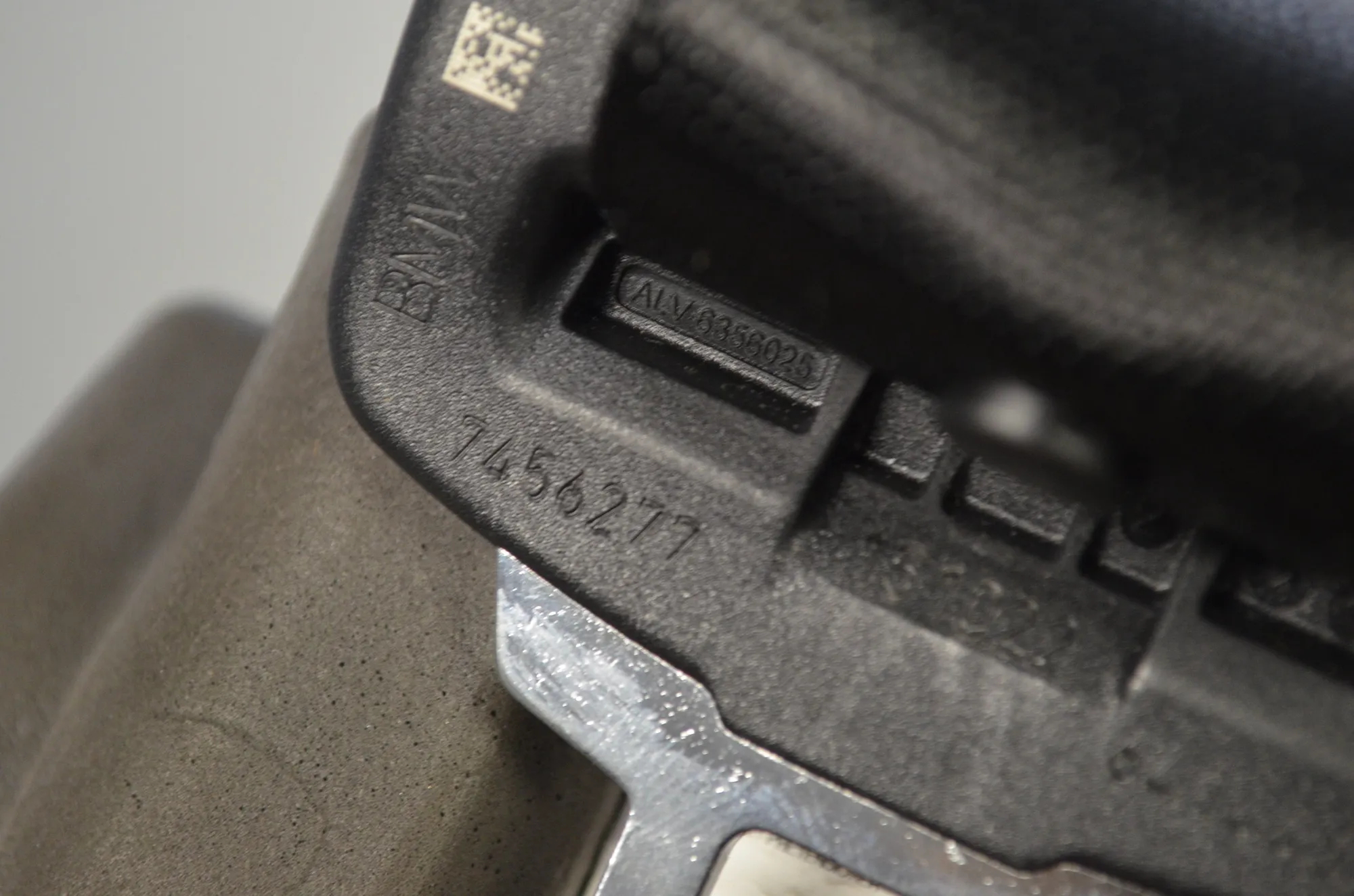Rear Left Seatbelt – OEM 7456277 · BMW 1 (F40) (2019 - -) (F40) 118i 2022 – 4