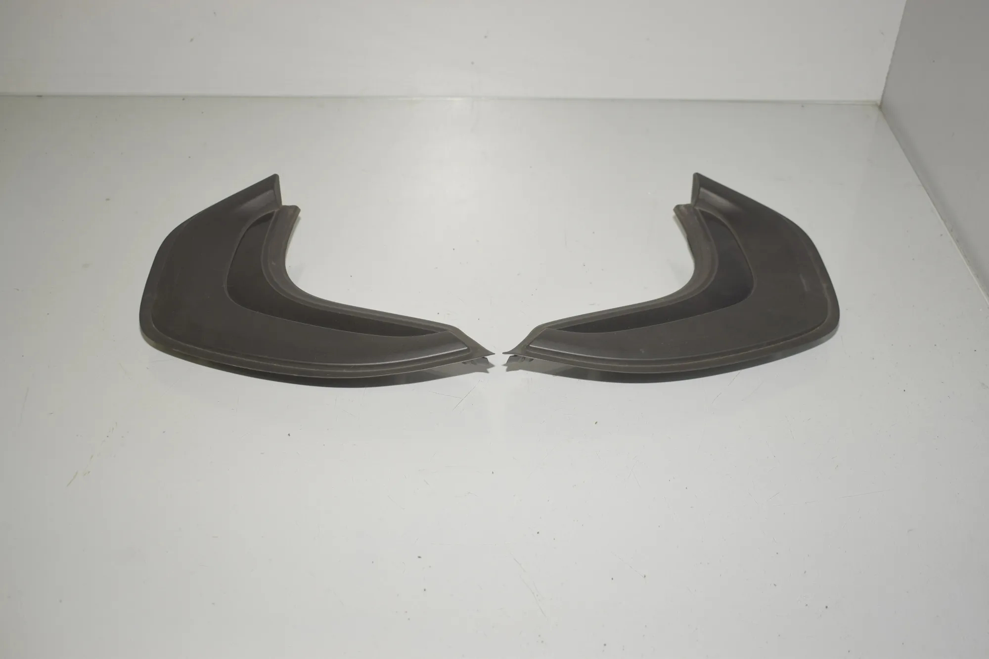 Other Trim Parts – OEM 7452403 · BMW 1 (F40) (2019 - -) (F40) 118i 2022 – 2
