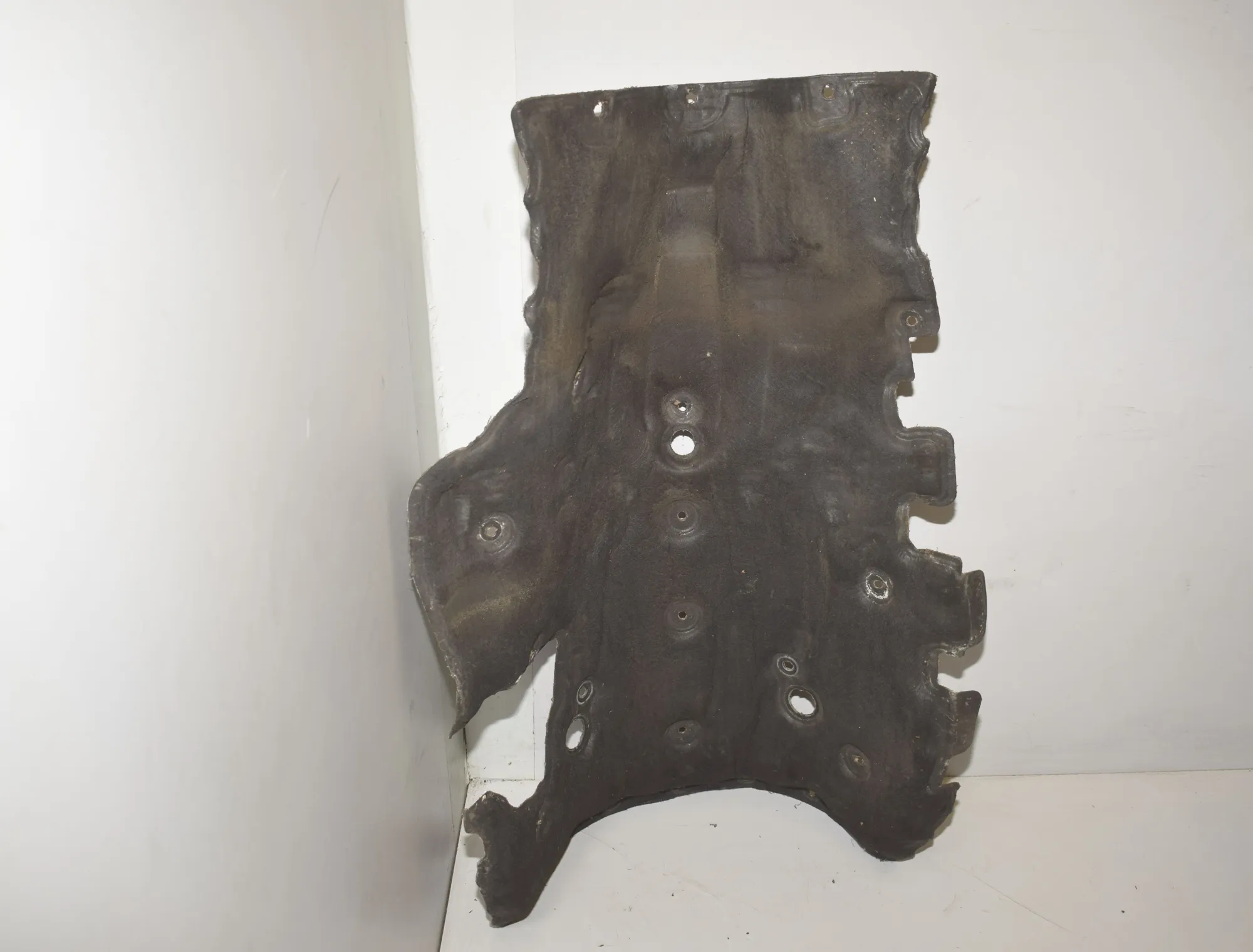 Gearbox Cover – OEM 9139214 · BMW 5 Touring (F11) M 550 d xDrive 2014 – 3