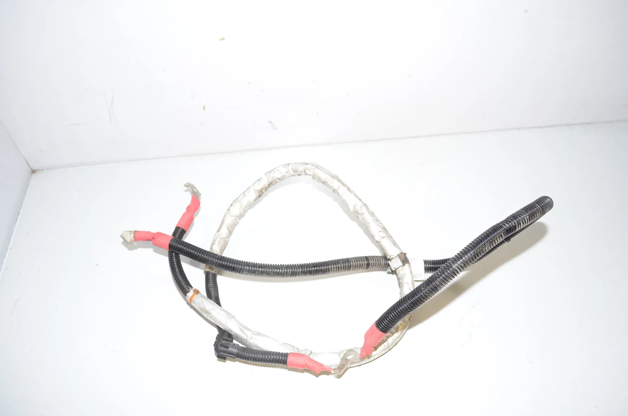 Positive Battery Cable – OEM 8508193 · BMW 5 Touring (F11) M 550 d xDrive 2014