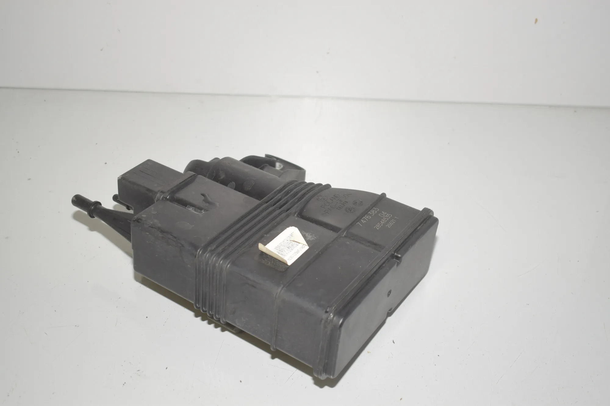 Charcoal Container Filter – OEM 7476383 · BMW 1 (F40) (2019 - -) (F40) 118i 2022 – 3