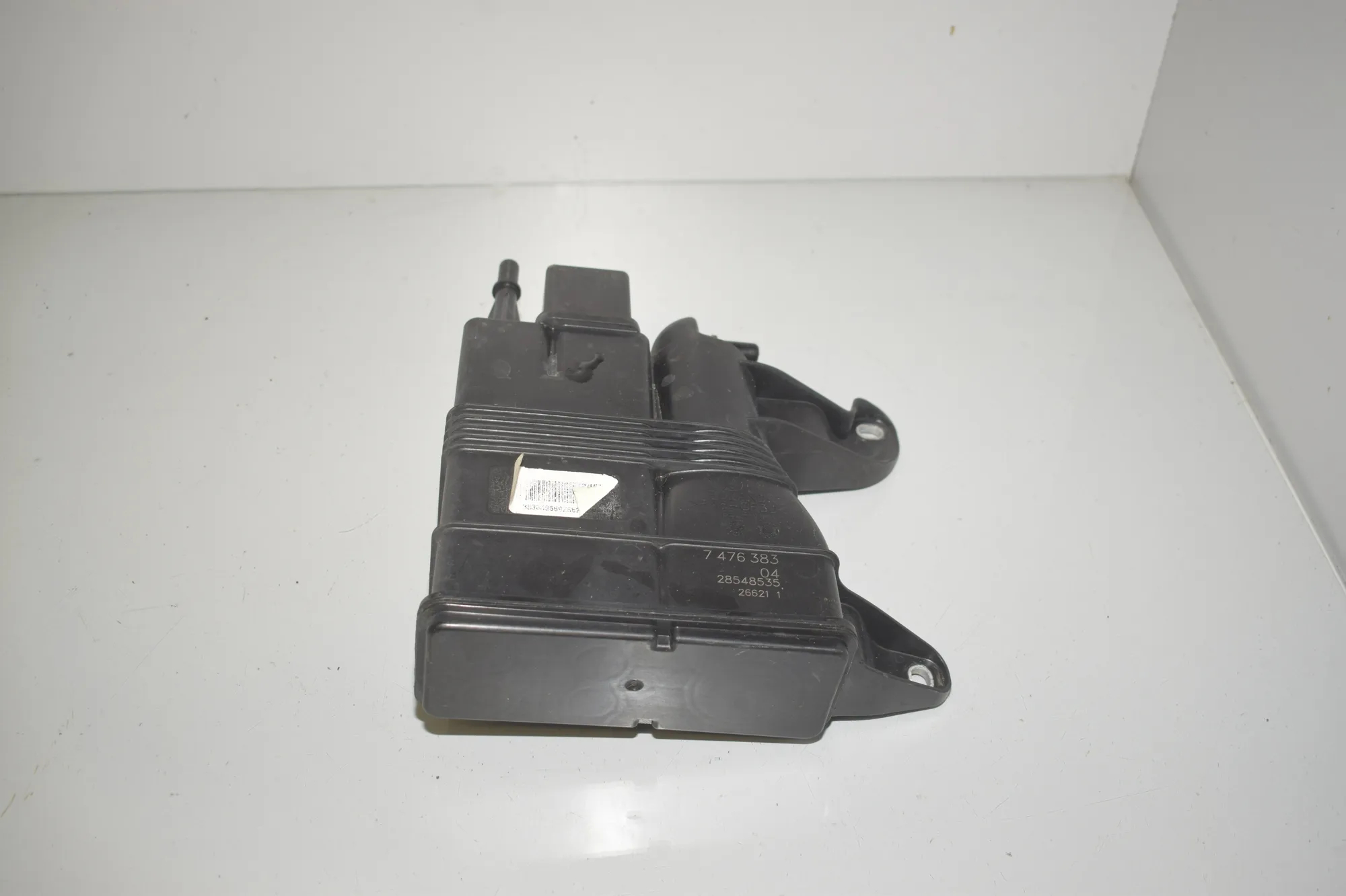 Charcoal Container Filter – OEM 7476383 · BMW 1 (F40) (2019 - -) (F40) 118i 2022