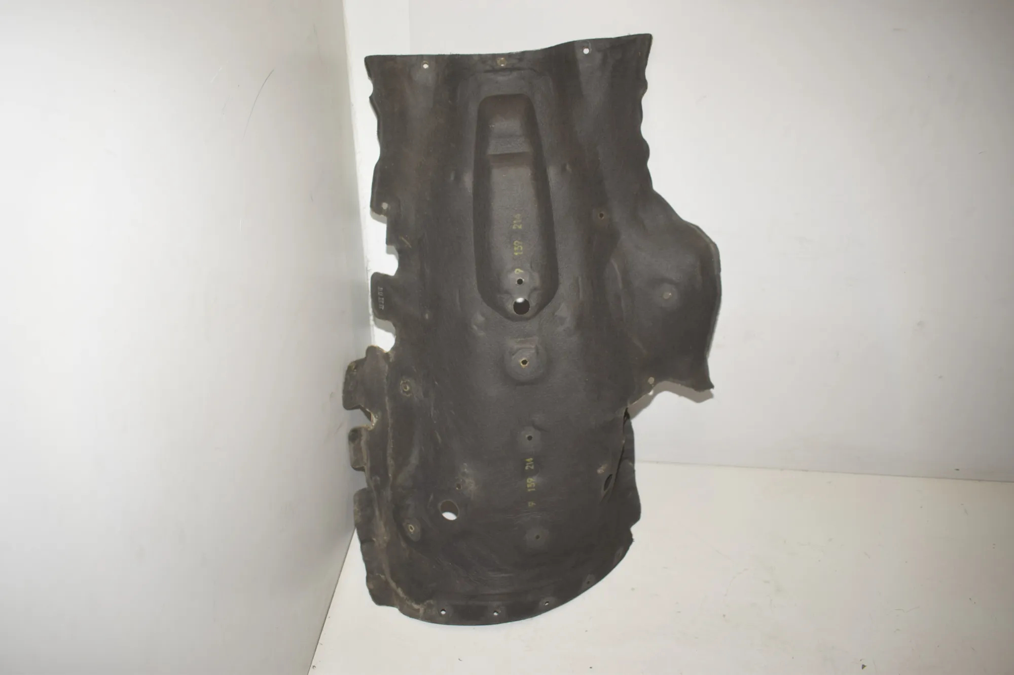 Gearbox Cover – OEM 9139214 · BMW 5 Touring (F11) 530 d xDrive 2011 – 3