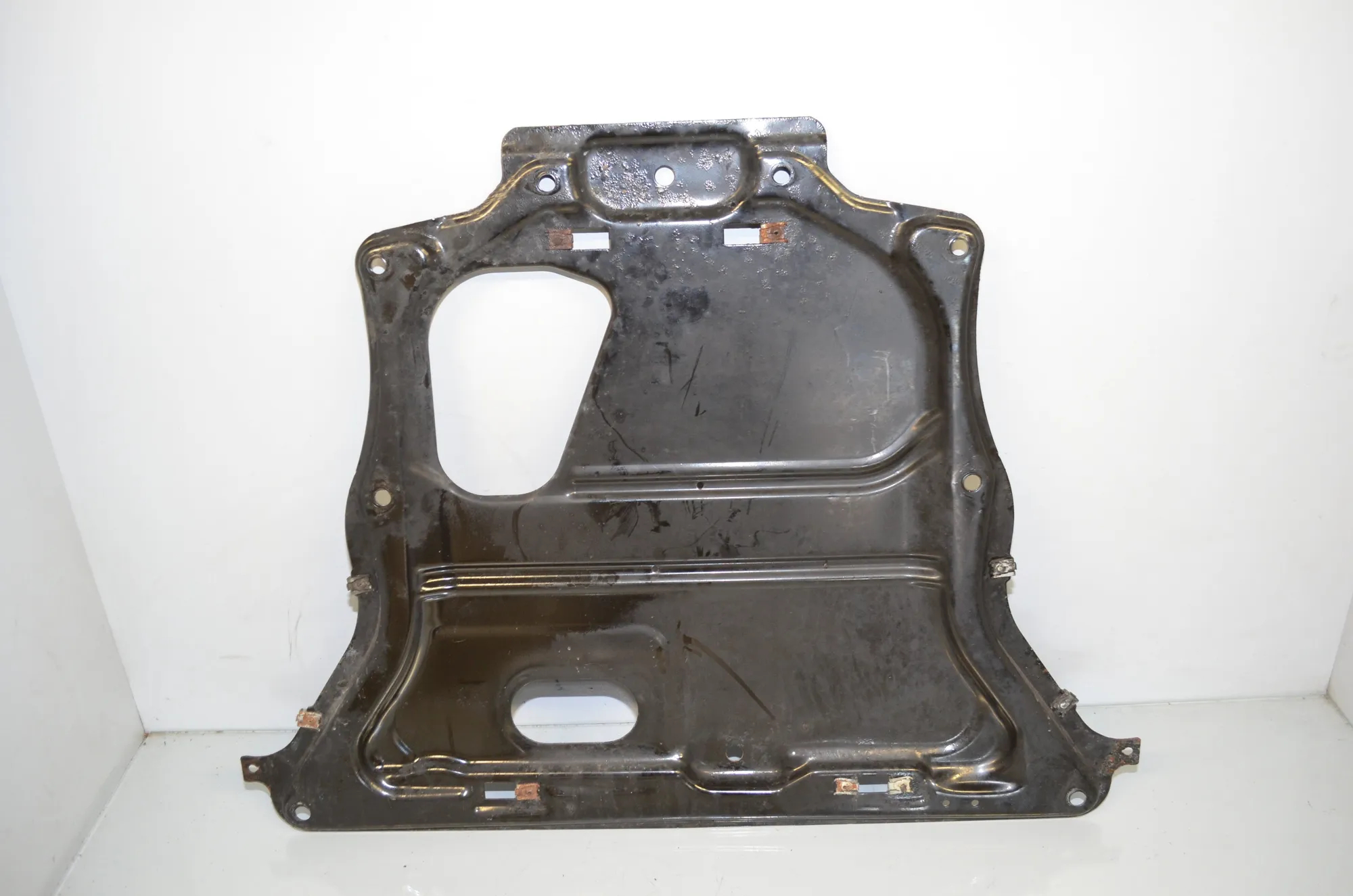 Engine Cover – OEM 6863798 · BMW 3 Touring (F31) 330 d xDrive 2013 – 3
