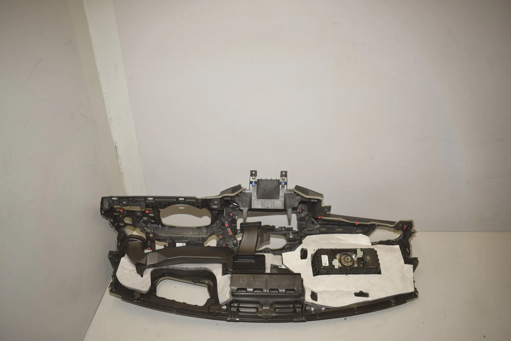 Dashboard – OEM 7939943 · BMW 1 (F40) BMW 1 (F40) (F40) 118 d 2020 – 4