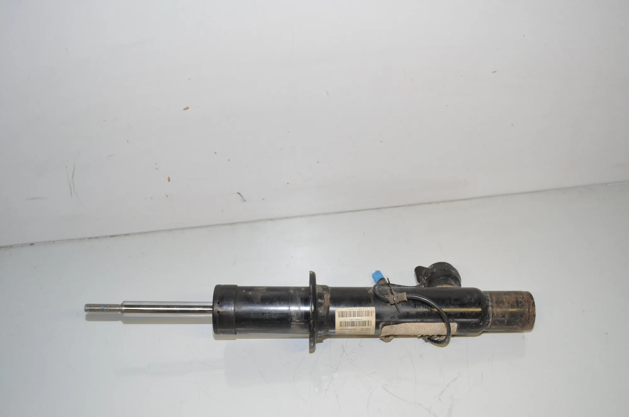 Front Left Shock Absorber – OEM 6863173 · BMW X5 (F15, F85) BMW X5 (F15, F85) M 50 d 2015 – 3