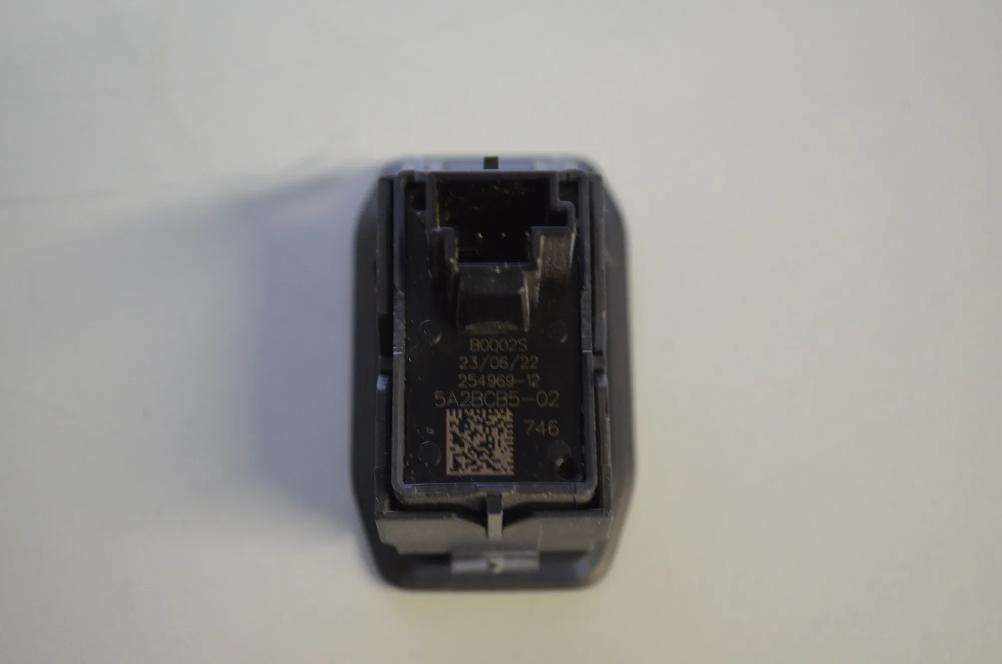 Switches – OEM 5A2BCB5 · BMW iX (I20) (2021 - -) xDrive 40 2021 – 4