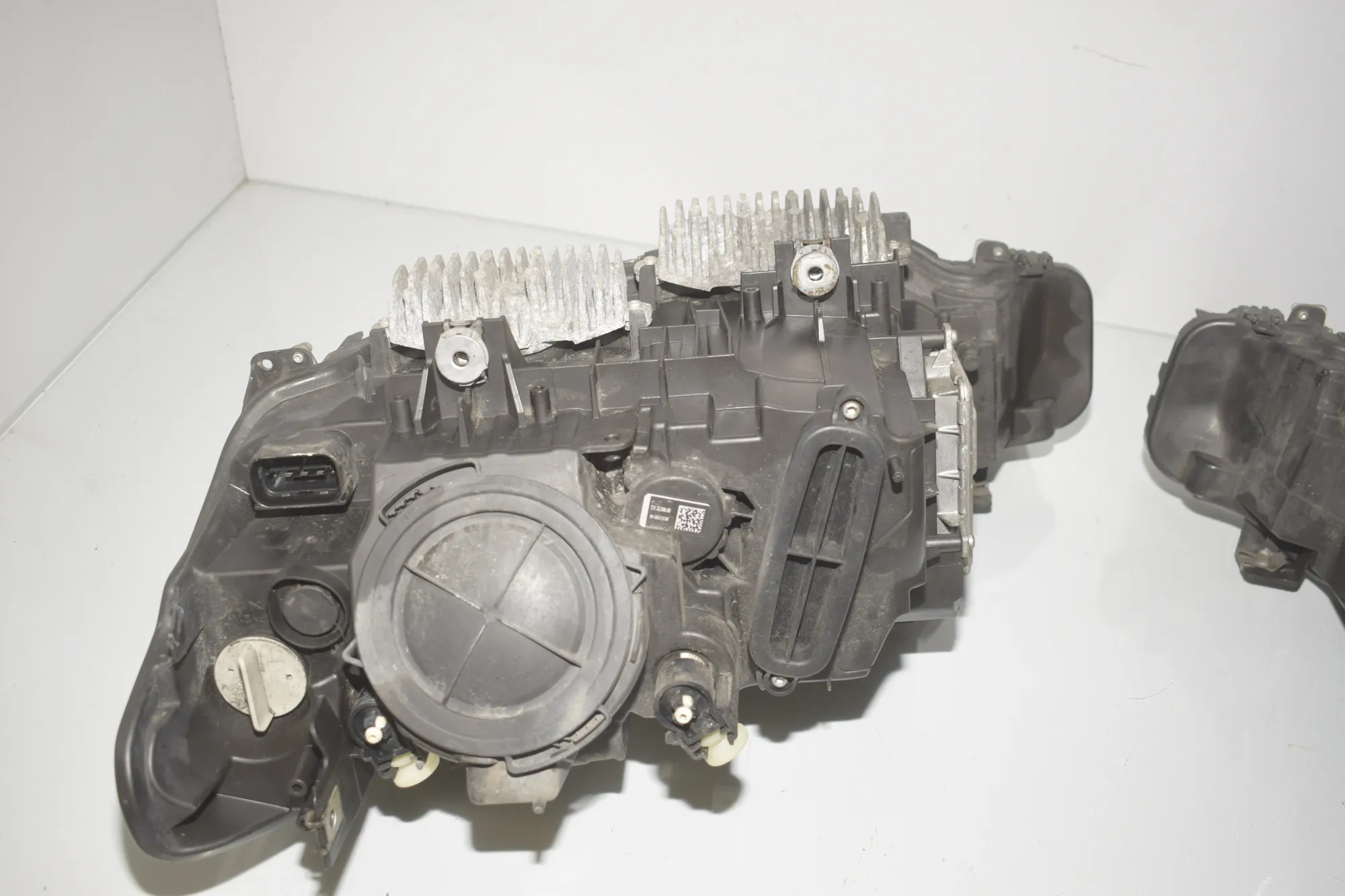 Front Headlight Set Kit – OEM 7314531 · BMW 3 Touring (F31) 330 d xDrive 2013 – 13