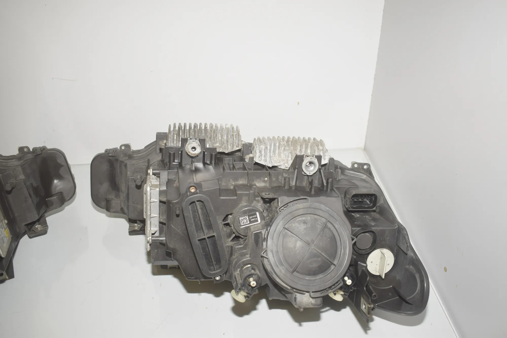 Front Headlight Set Kit – OEM 7314531 · BMW 3 Touring (F31) 330 d xDrive 2013 – 12