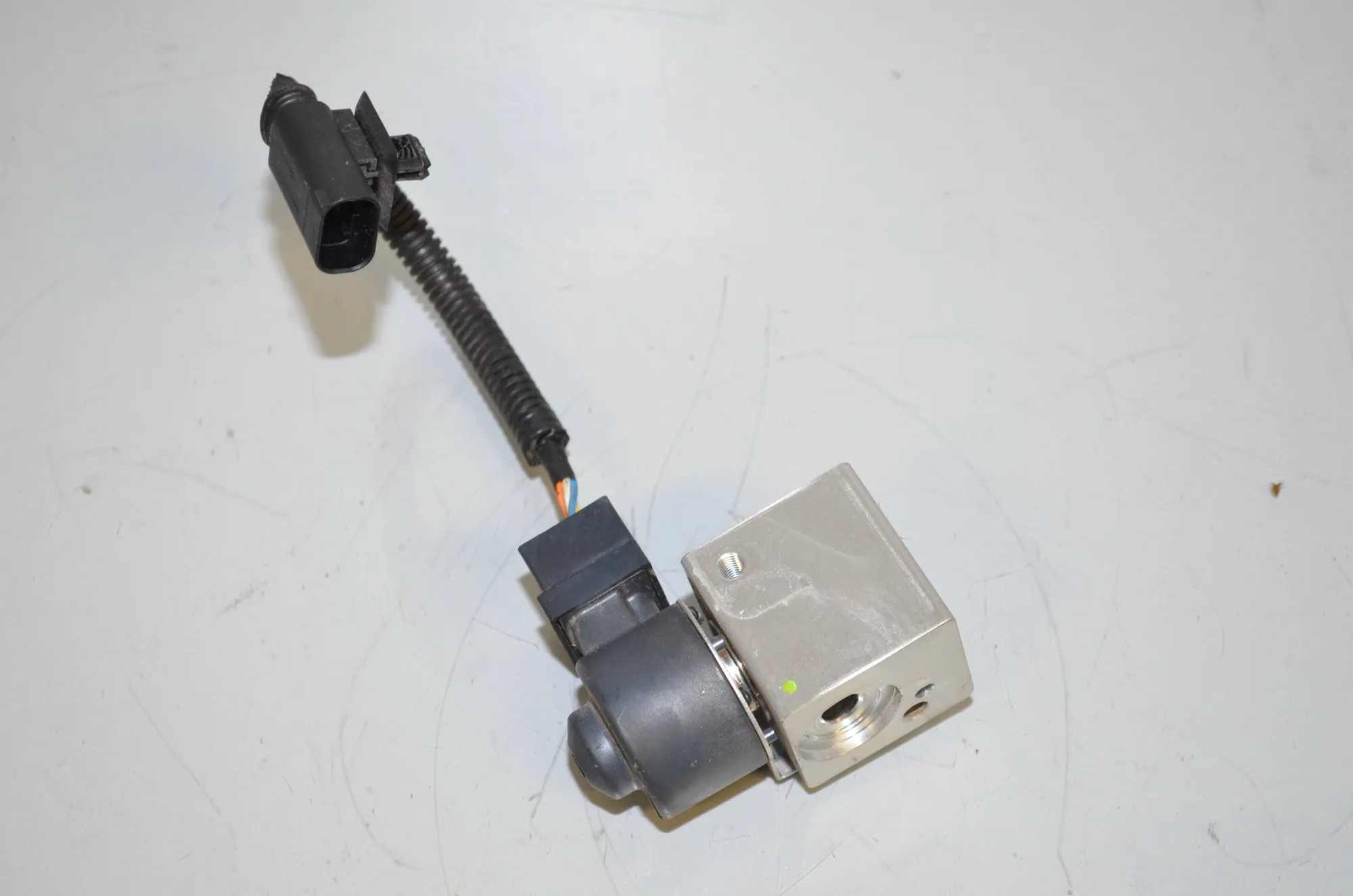 Other Control Units – OEM 9292569 · BMW i3 (I01) Electric 2019