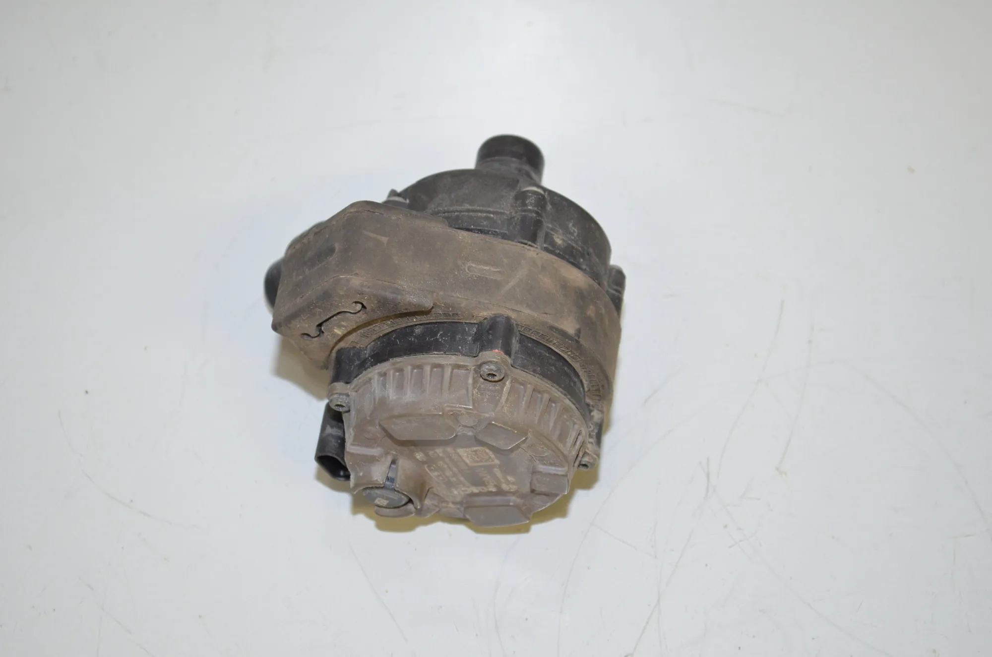 Auxiliary Water Pump – OEM 8600285 · BMW i3 (I01) Electric 2019 – 4