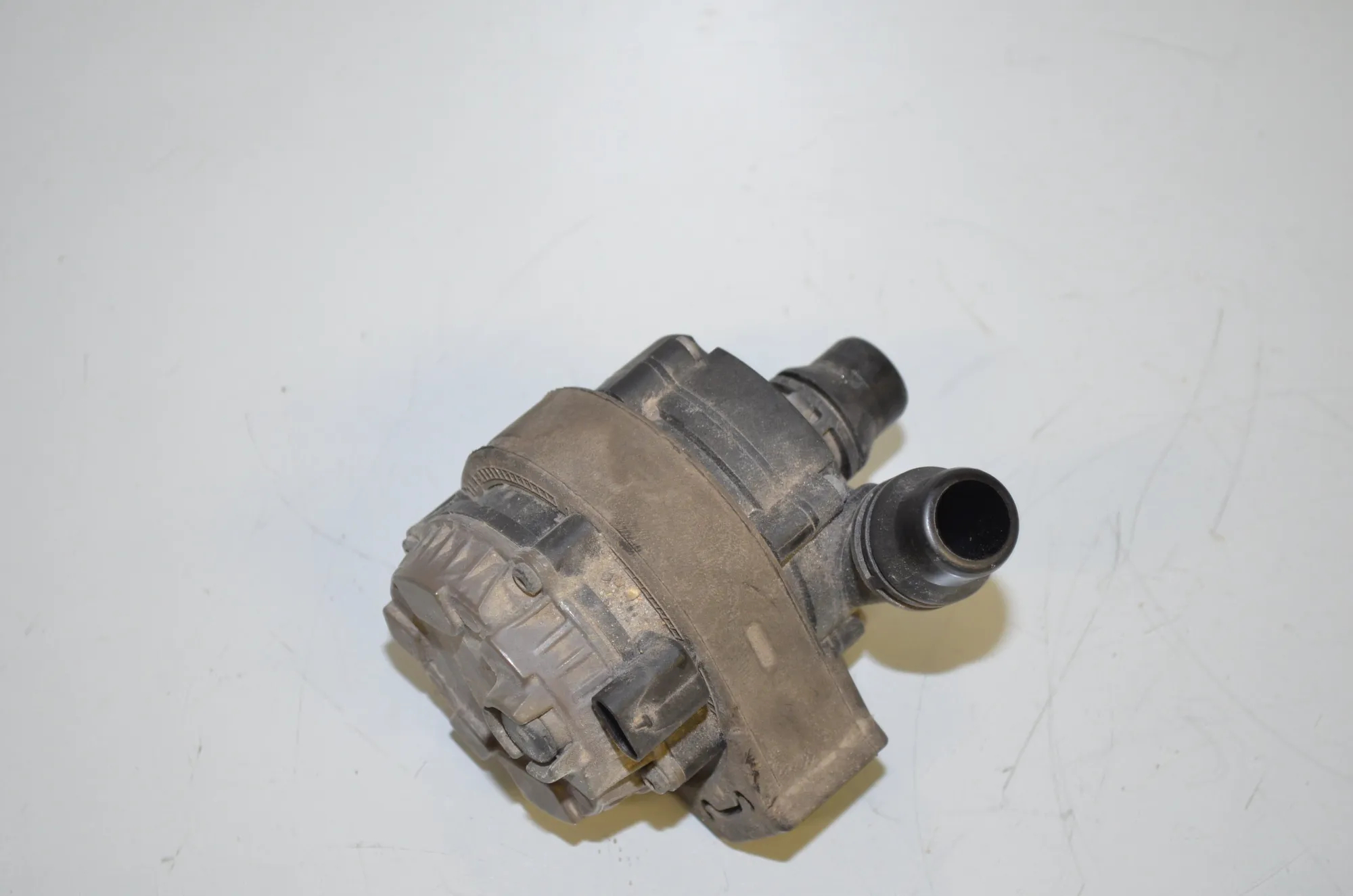 Auxiliary Water Pump – OEM 8600285 · BMW i3 (I01) Electric 2019
