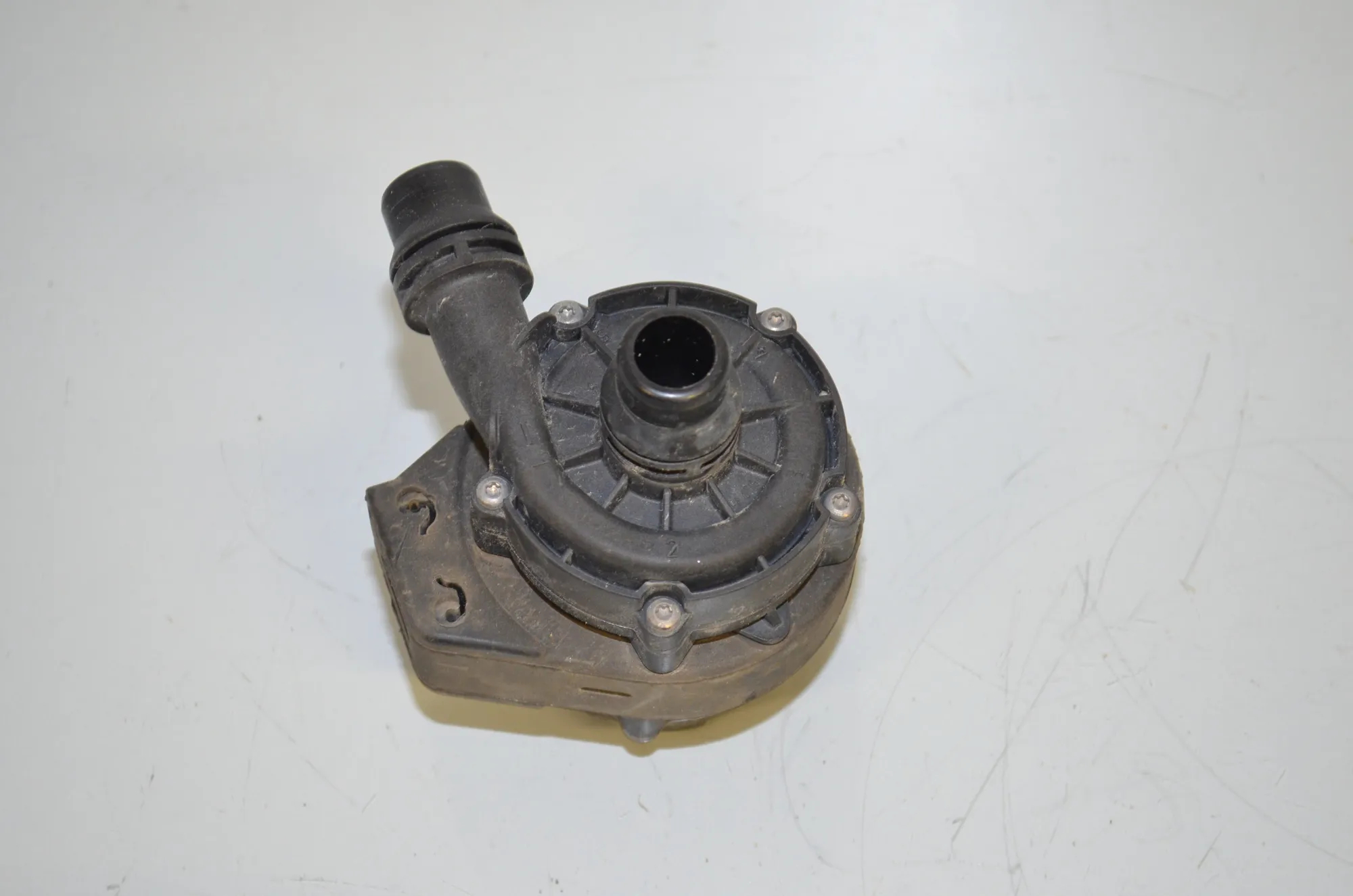 Auxiliary Water Pump – OEM 8600285 · BMW i3 (I01) Electric 2019 – 3