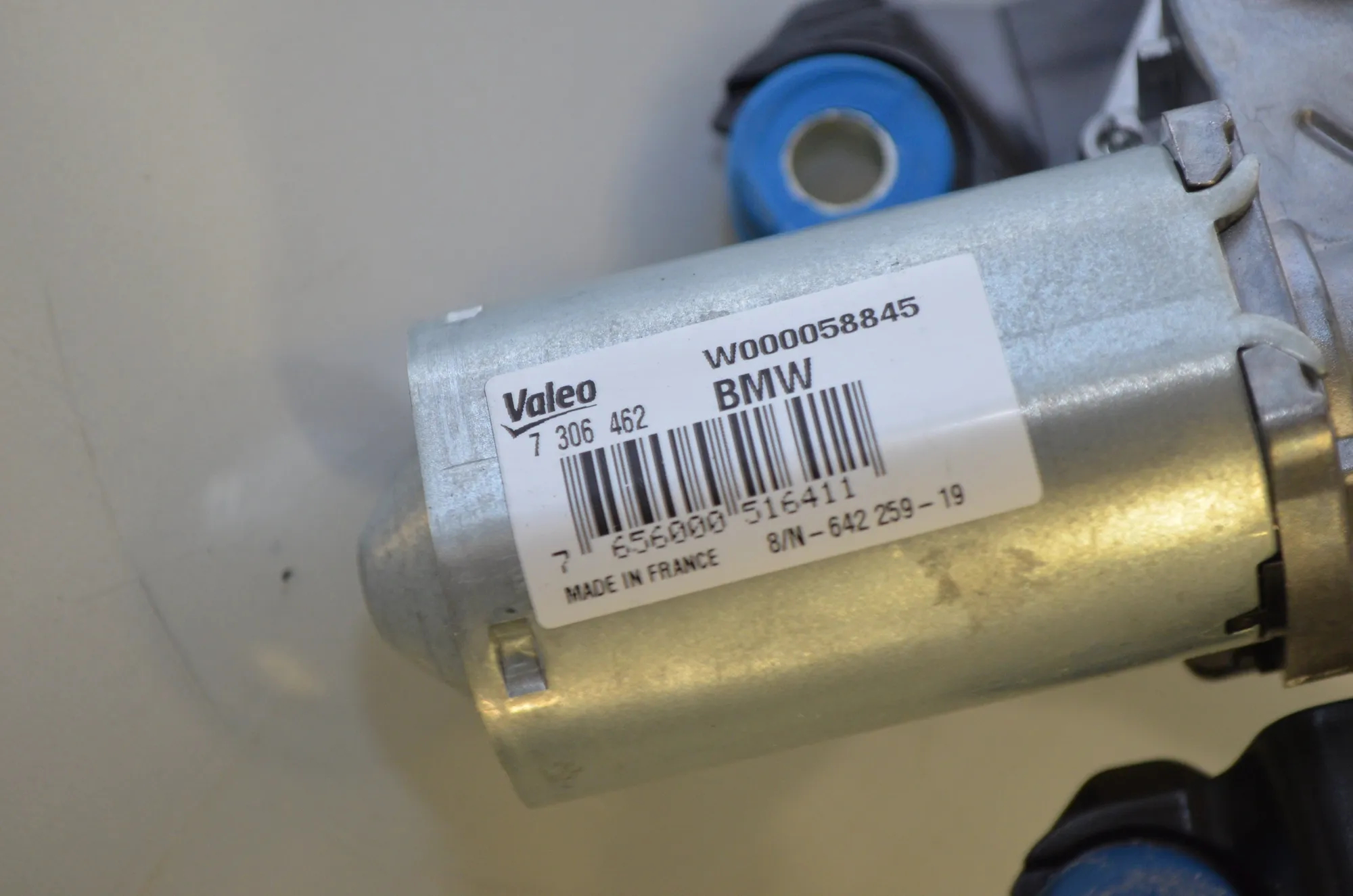 Tailgate Window Wiper Motor – OEM 7306462 · BMW i3 (I01) Electric 2019 – 5