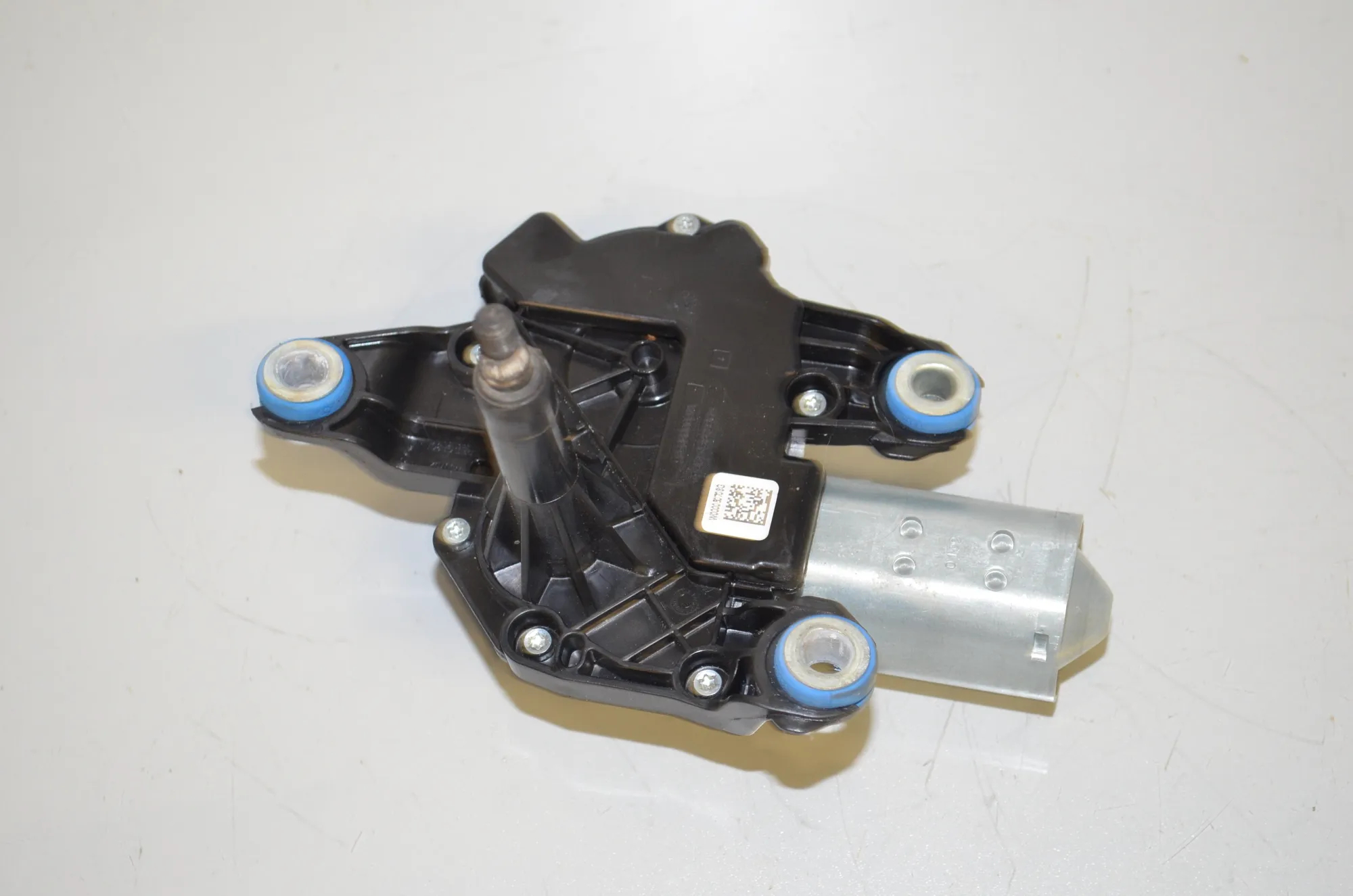 Tailgate Window Wiper Motor – OEM 7306462 · BMW i3 (I01) Electric 2019 – 3