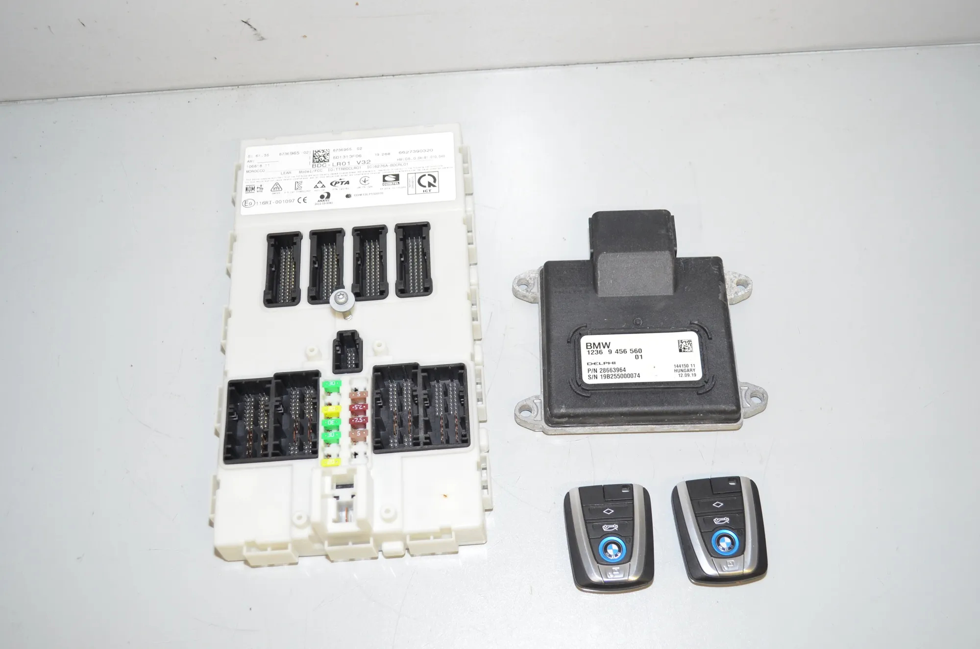 Engine Ignition ECU Set – OEM 61355B5D695 · BMW i3 (I01) Electric 2019