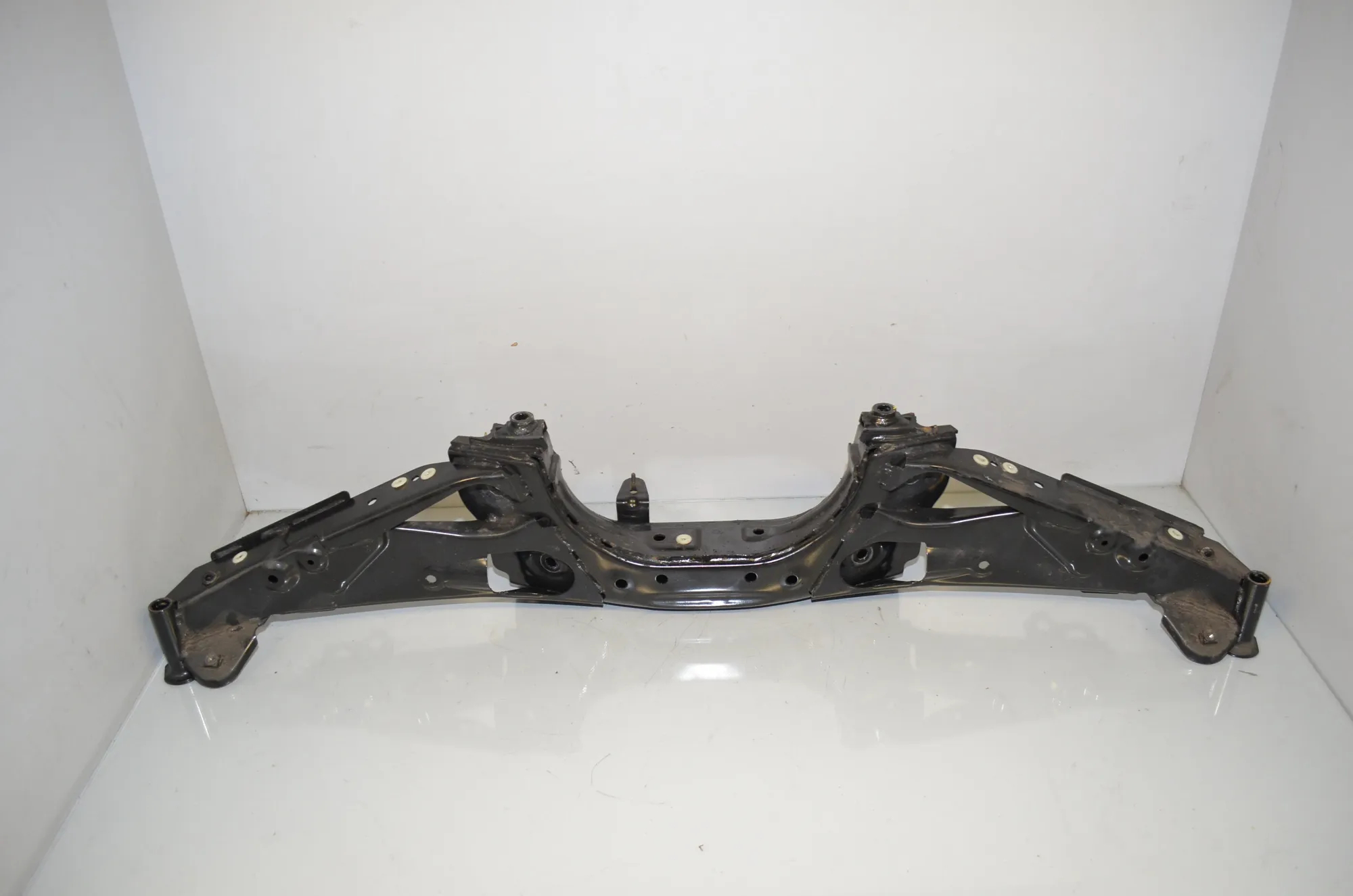 Rear Subframe – OEM 6851560 · BMW 1 (F40) (2019 - -) (F40) 118i 2022 – 3