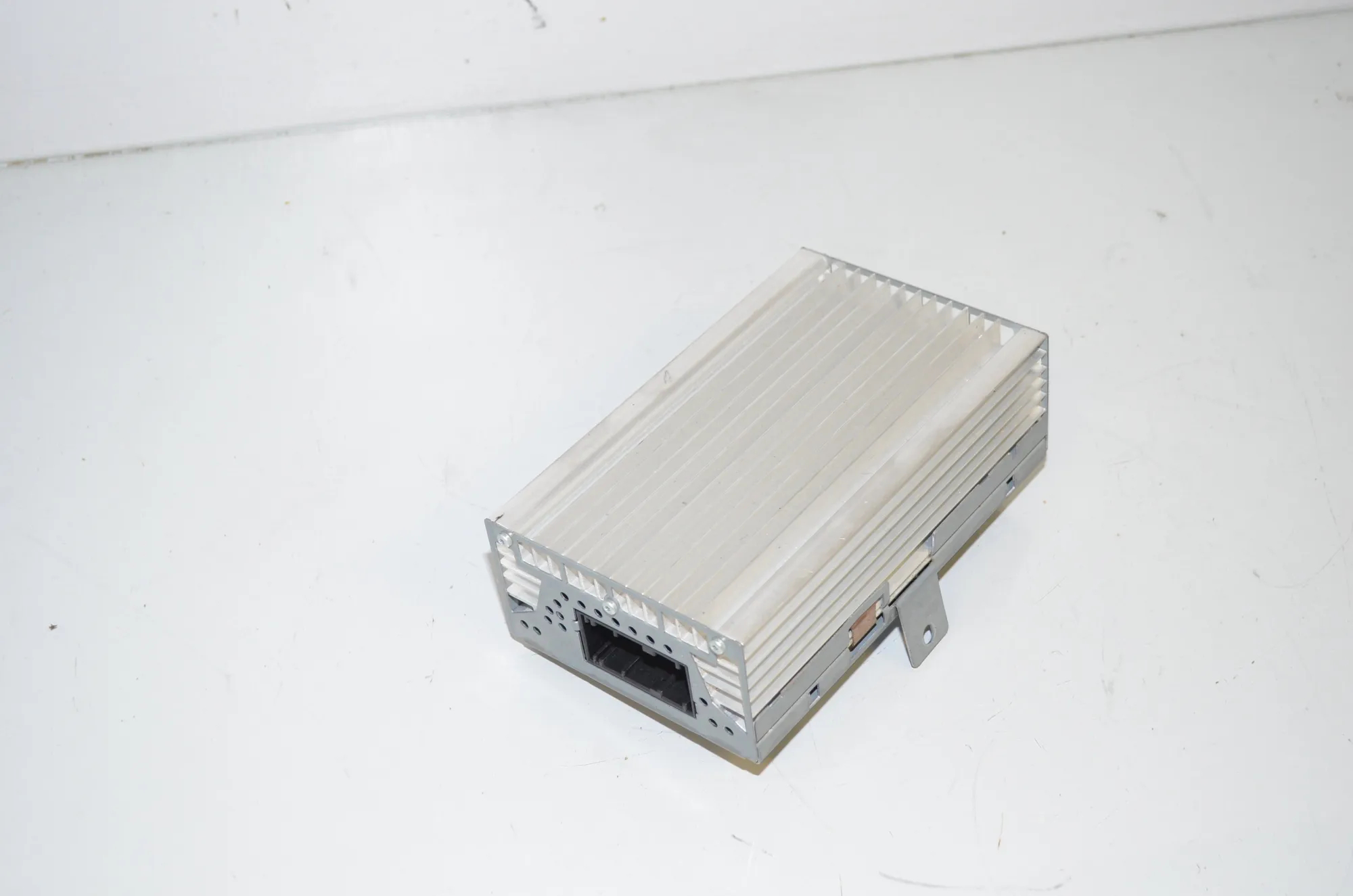 Sound Audio System Set – OEM 65139169685 · BMW 5 Touring (F11) 530 d xDrive 2011 – 13