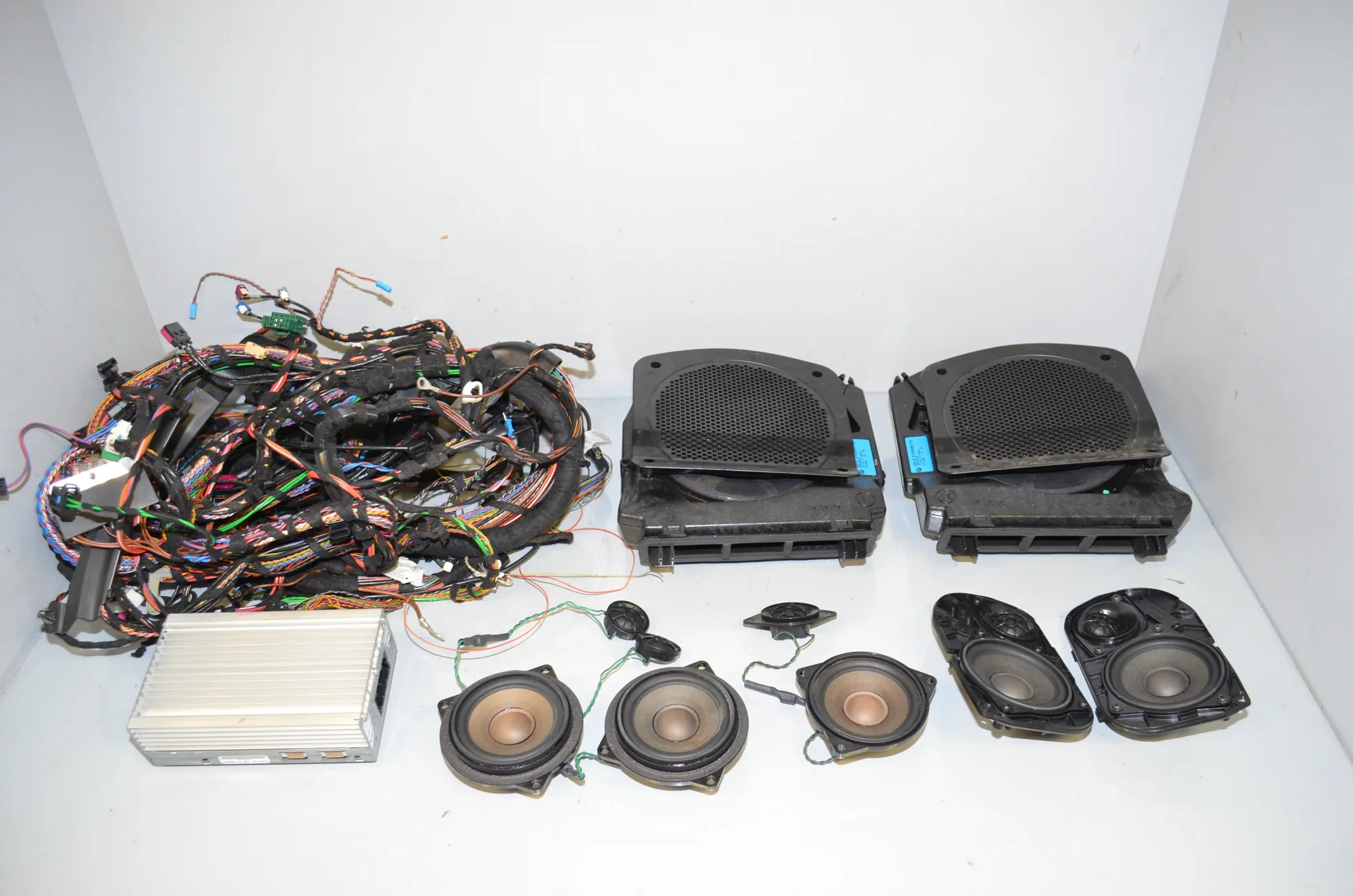 Sound Audio System Set – OEM 65139169685 · BMW 5 Touring (F11) 530 d xDrive 2011