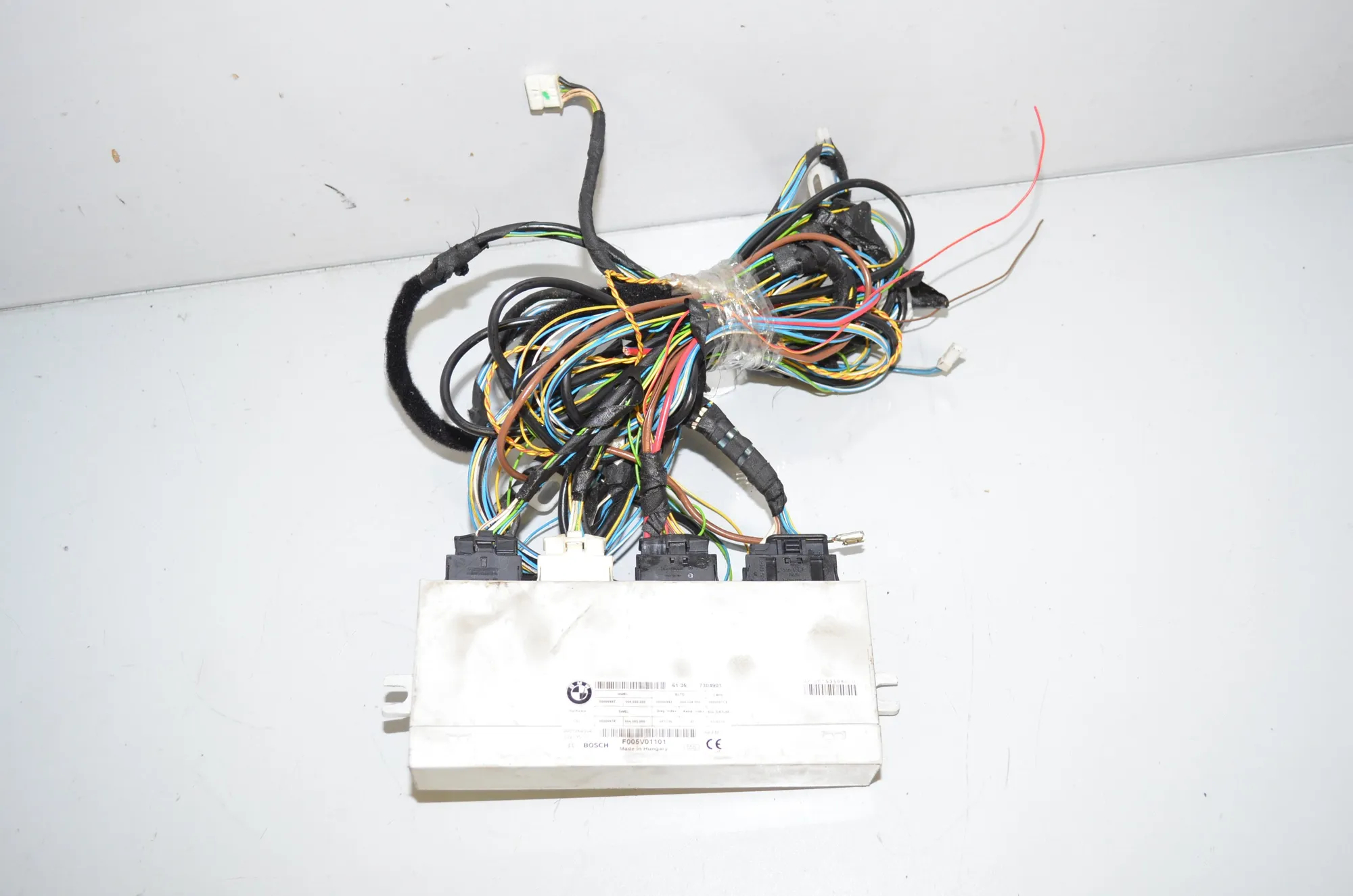 Other Control Units – OEM 61357304901 · BMW 5 Touring (F11) 530 d xDrive 2011