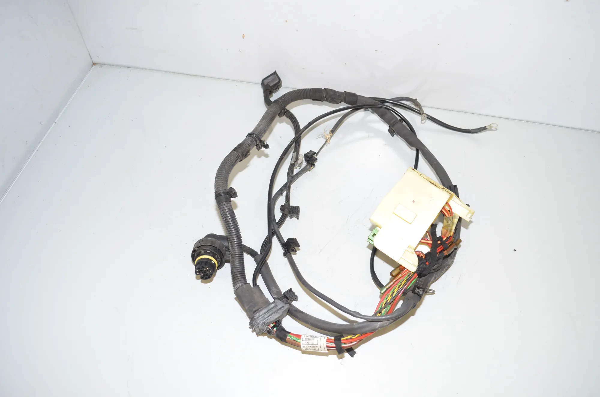 Engine Cable Harness – OEM 8518802 · BMW 3 Touring (F31) 330 d xDrive 2013 – 2