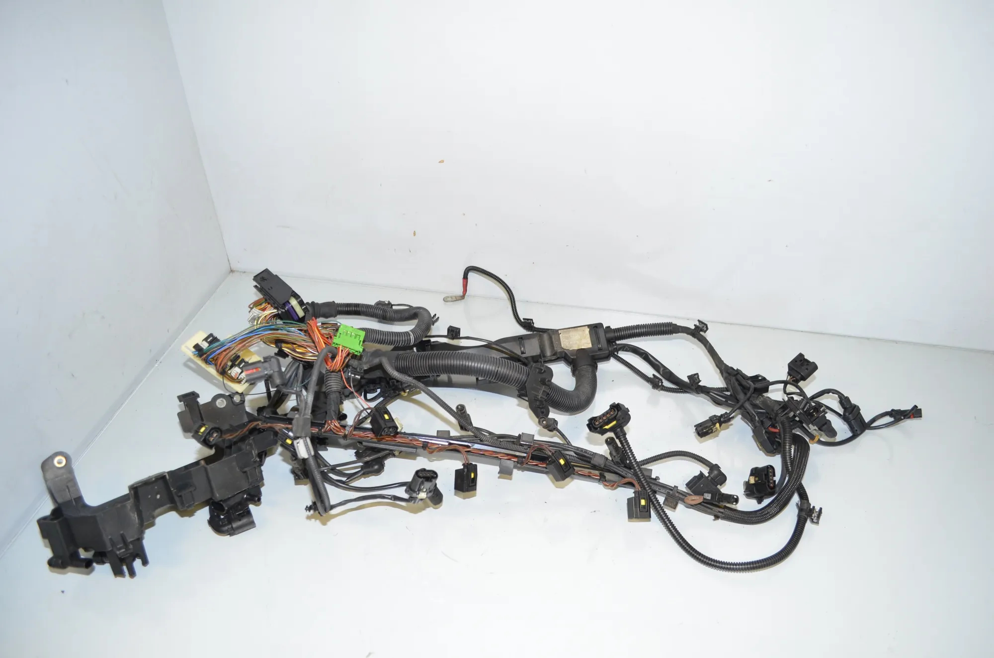 Engine Cable Harness – OEM 8510281 · BMW 3 Touring (F31) 330 d xDrive 2013 – 3