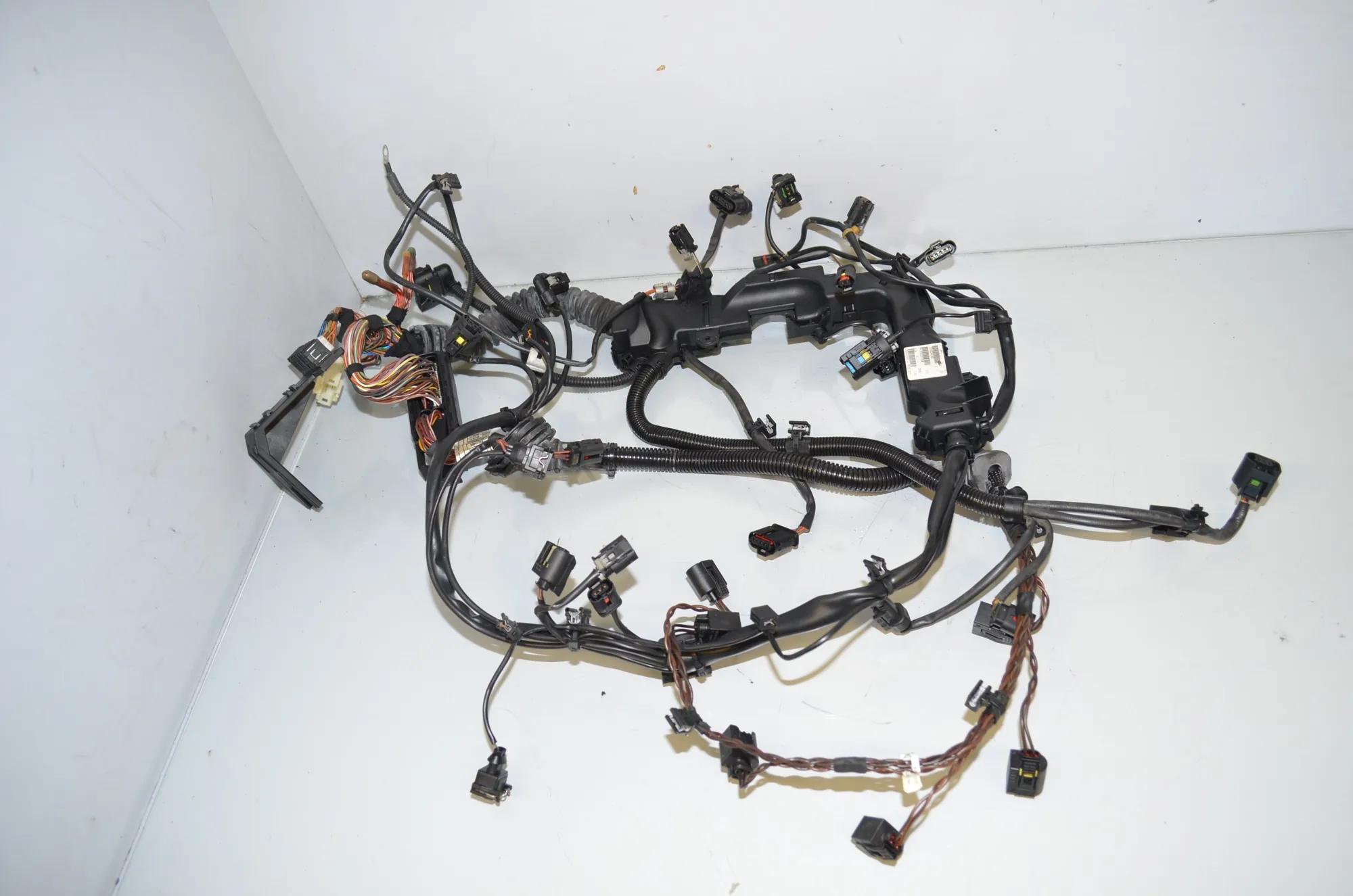 Engine Cable Harness – OEM 7823755 · BMW 5 Touring (F11) 530 d xDrive 2011 – 3