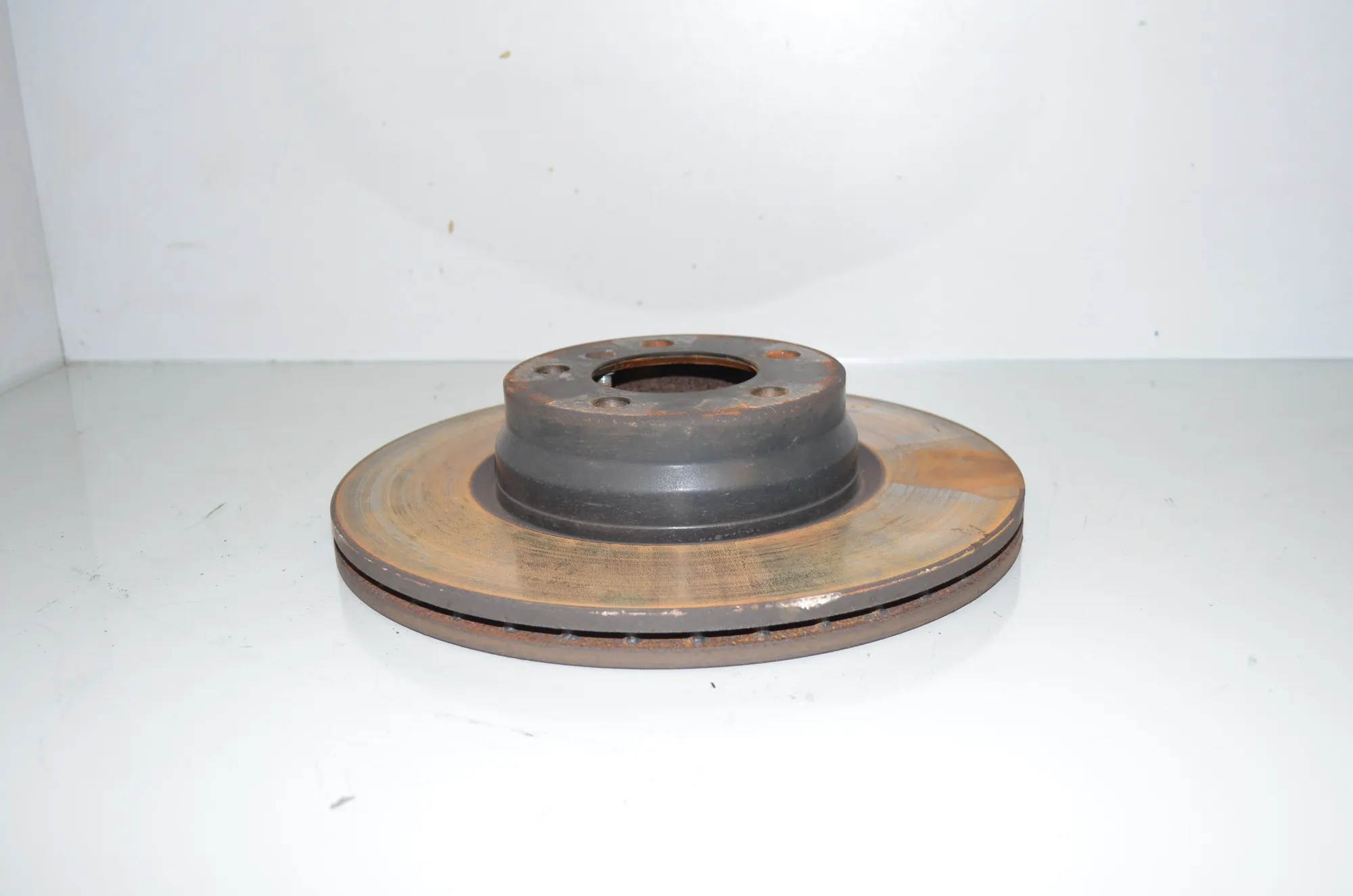 Front Left Brake Disc – OEM 6792221 · BMW 3 Touring (F31) 330 d xDrive 2013 – 2