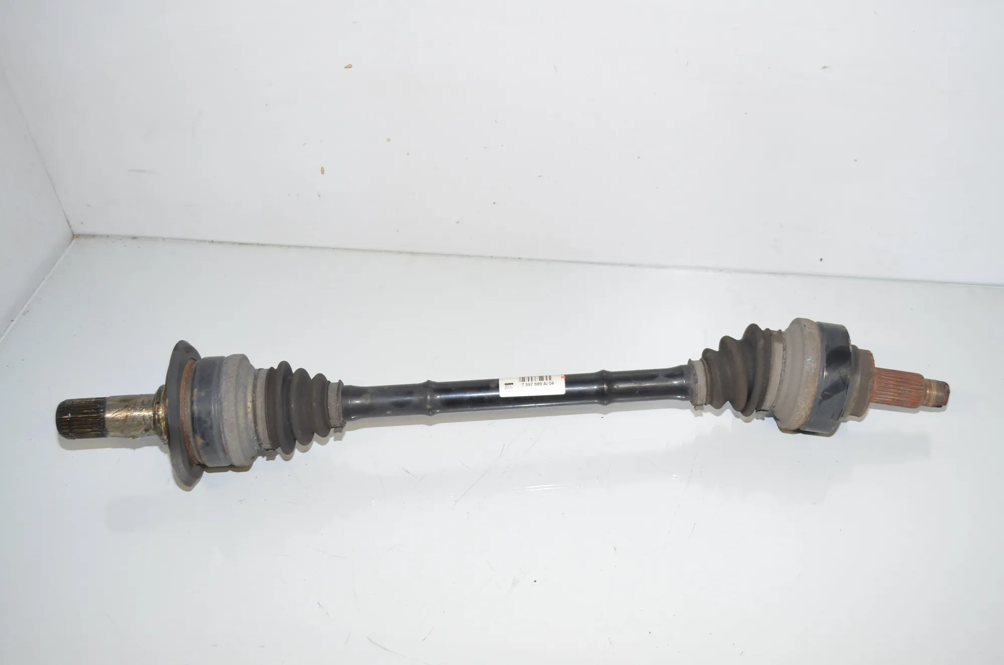 Rear Left Driveshaft – OEM 7597689 · BMW 3 Touring (F31) 330 d xDrive 2013