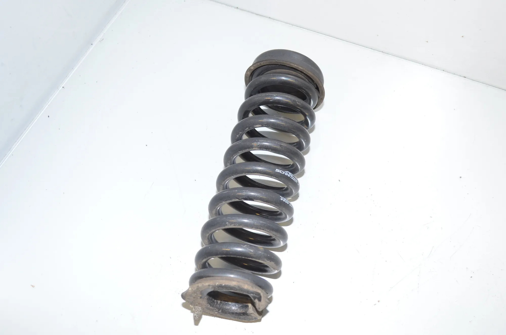 Rear Right Coil Spring – OEM 6851729 · BMW 3 Touring (F31) 330 d xDrive 2013 – 3