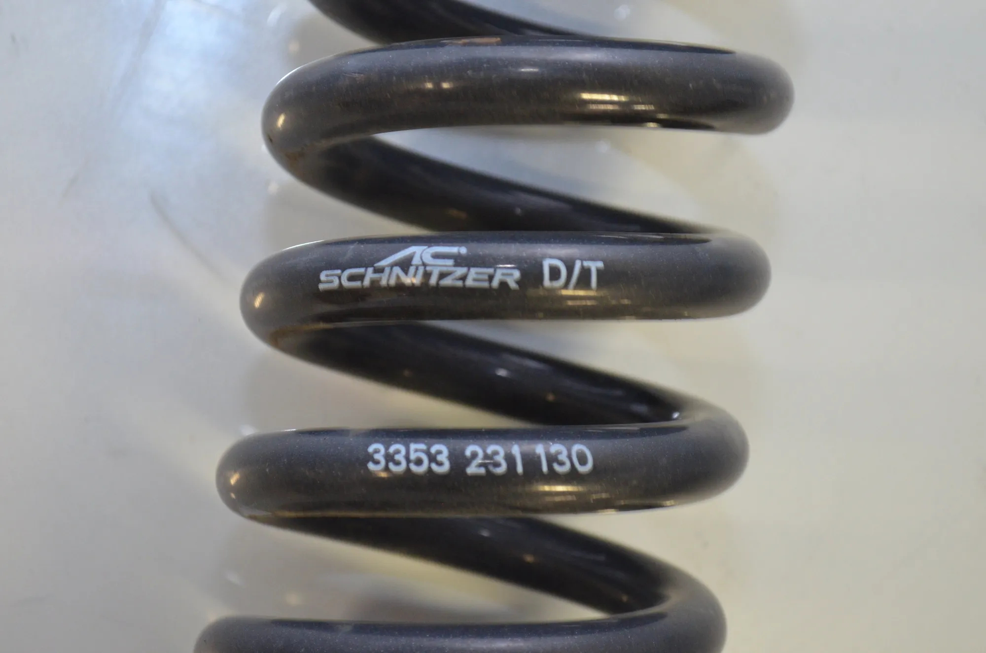 Rear Left Coil Spring – OEM 6851729 · BMW 3 Touring (F31) 330 d xDrive 2013 – 5