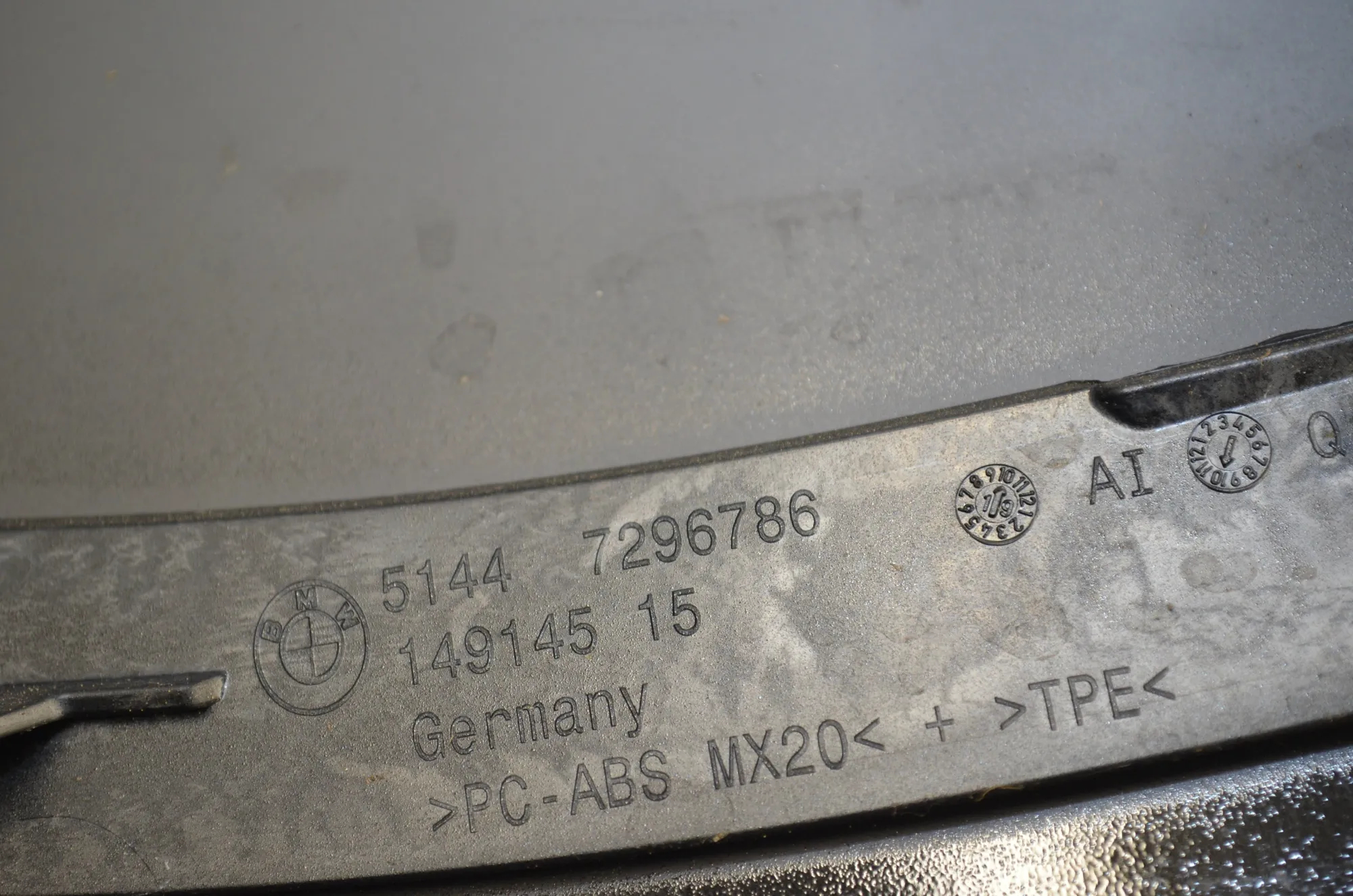 Other Body Parts – OEM 7296786 · BMW i3 (I01) Electric 2019 – 4
