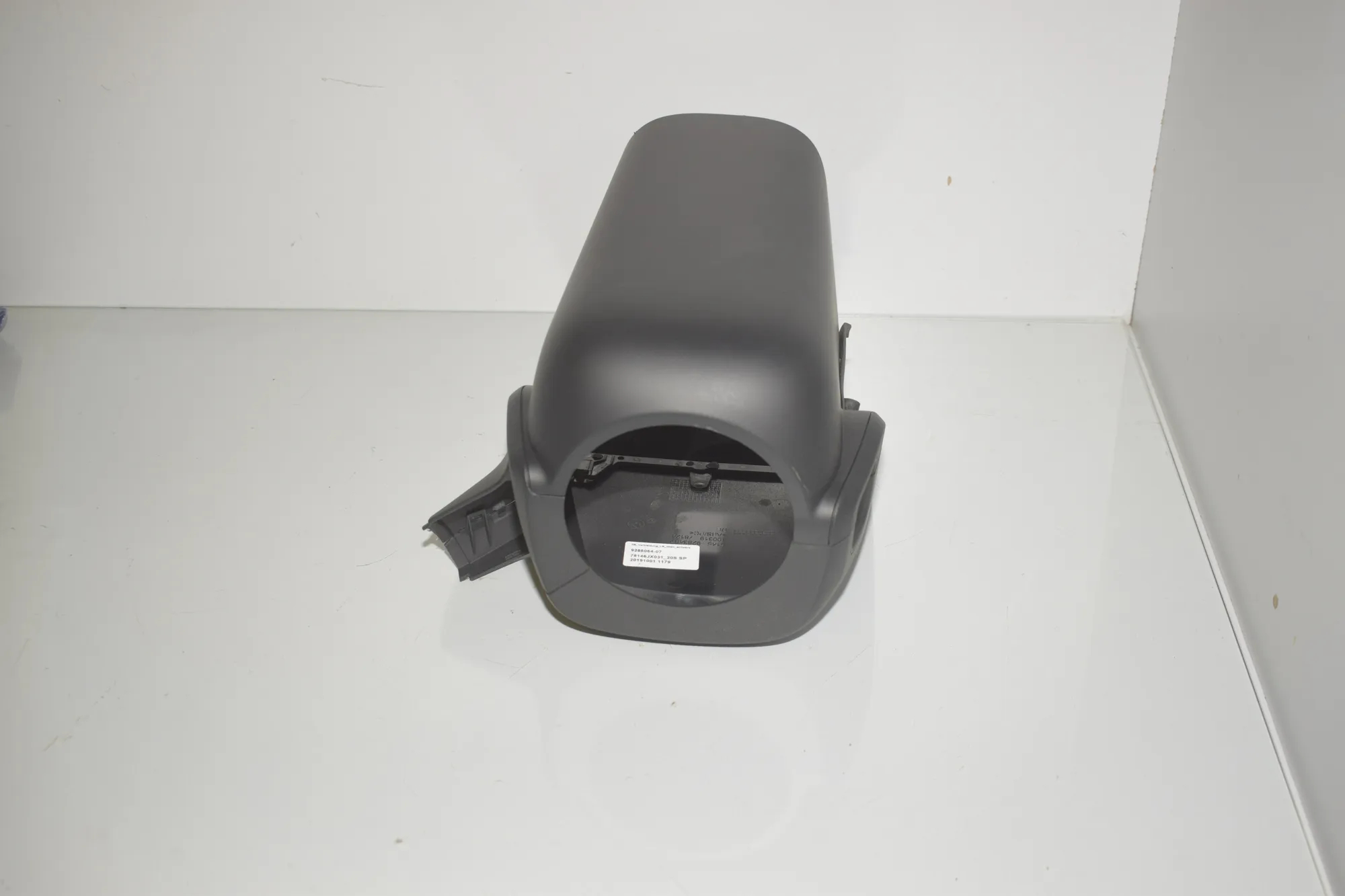 Steering Mechanism Trim – OEM 9285065 · BMW i3 (I01) Electric 2019