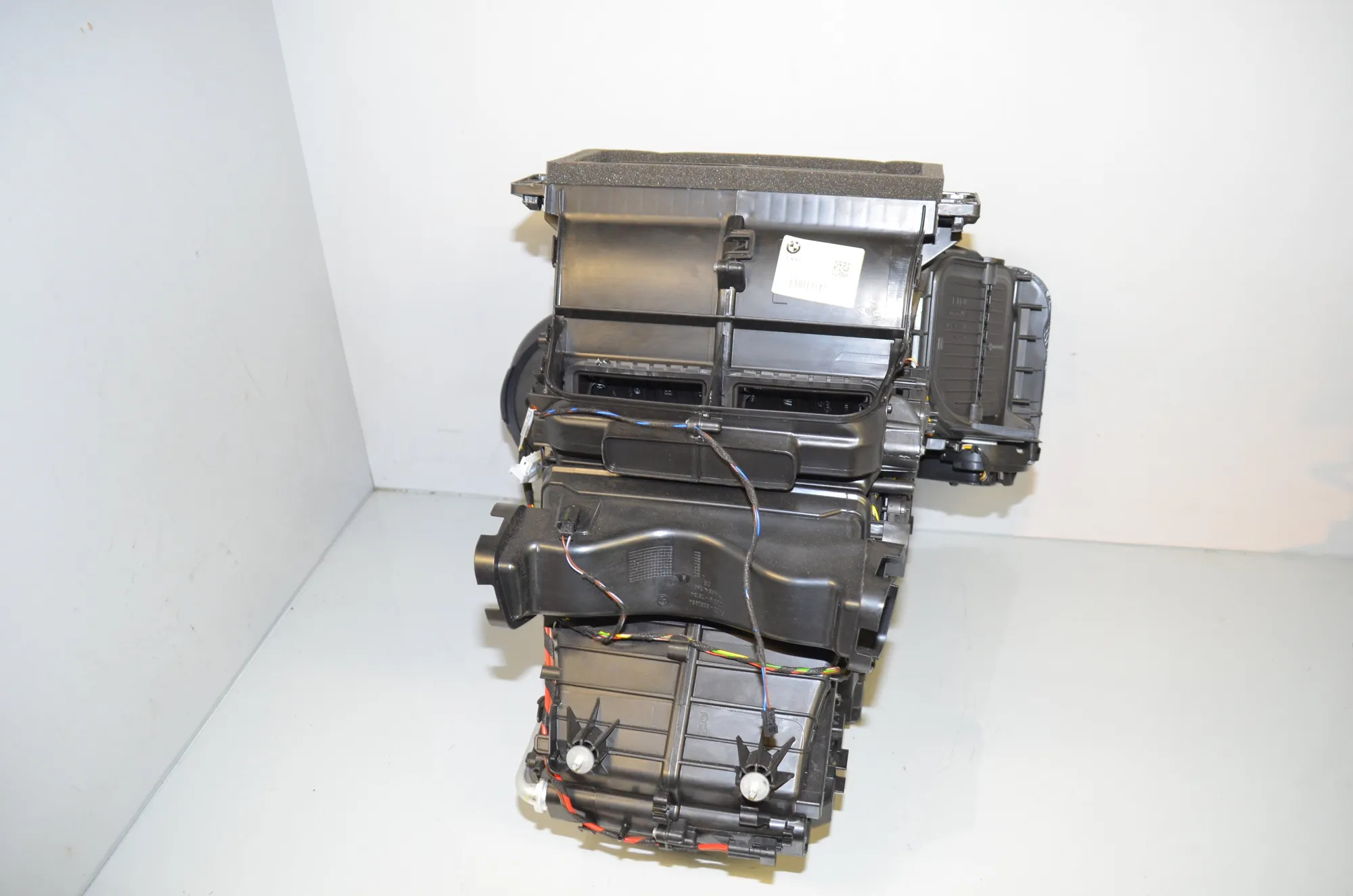 Interior Heater – OEM 9383125 · BMW i3 (I01) Electric 2019