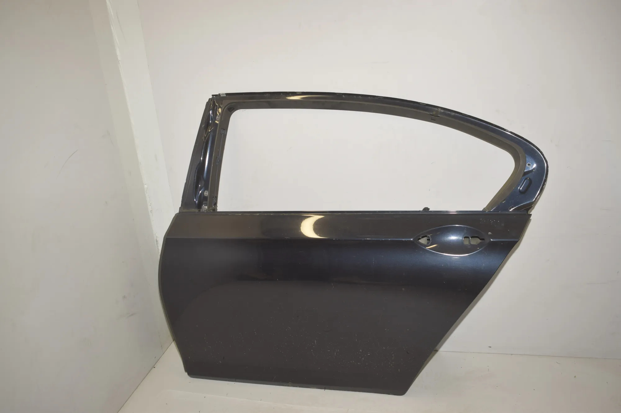 Rear Left Door · BMW 7 (G11, G12) BMW 7 (G11, G12) 725 d, Ld 2020 – 2