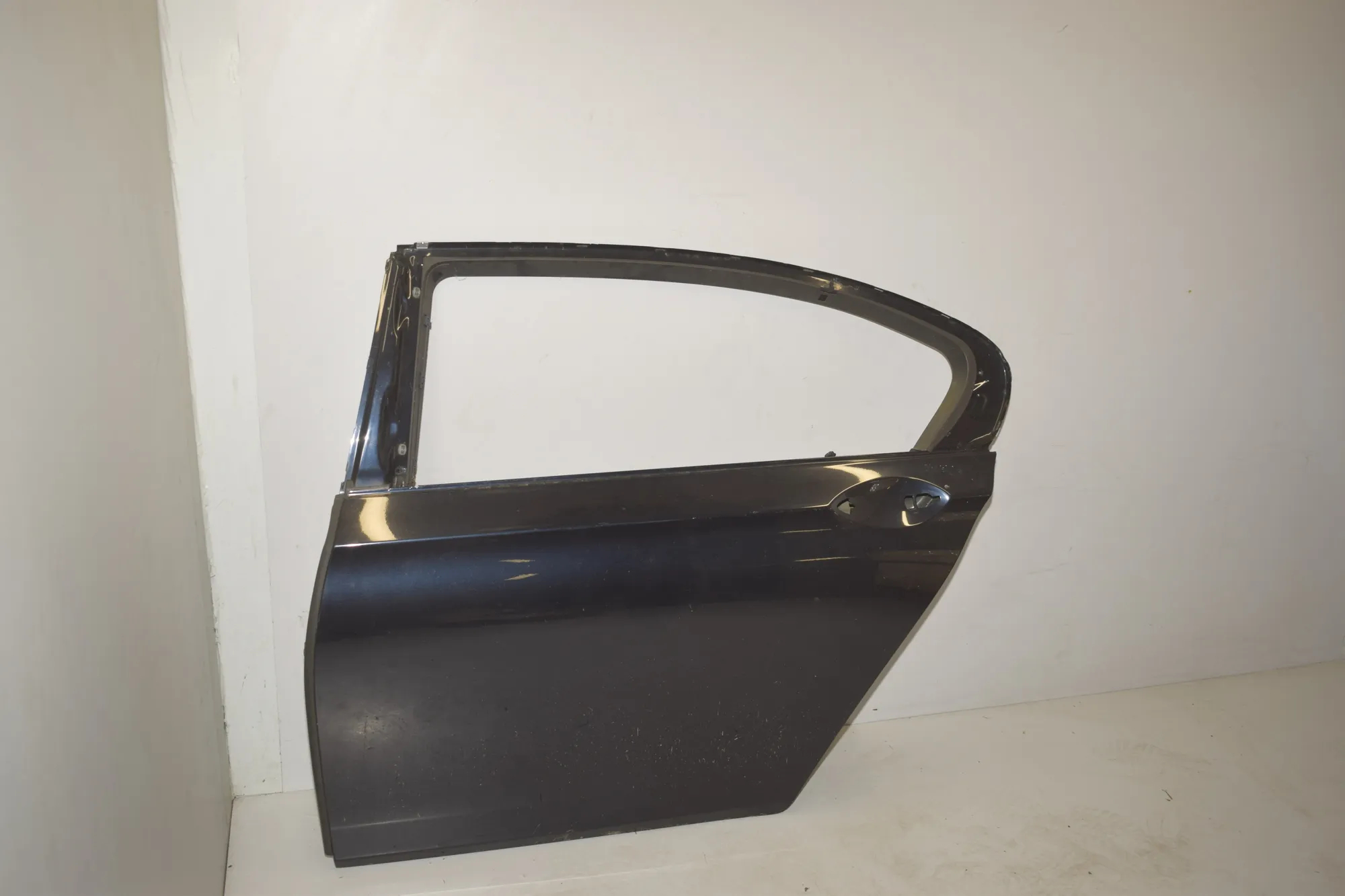 Rear Left Door · BMW 7 (G11, G12) BMW 7 (G11, G12) 725 d, Ld 2020 – 3