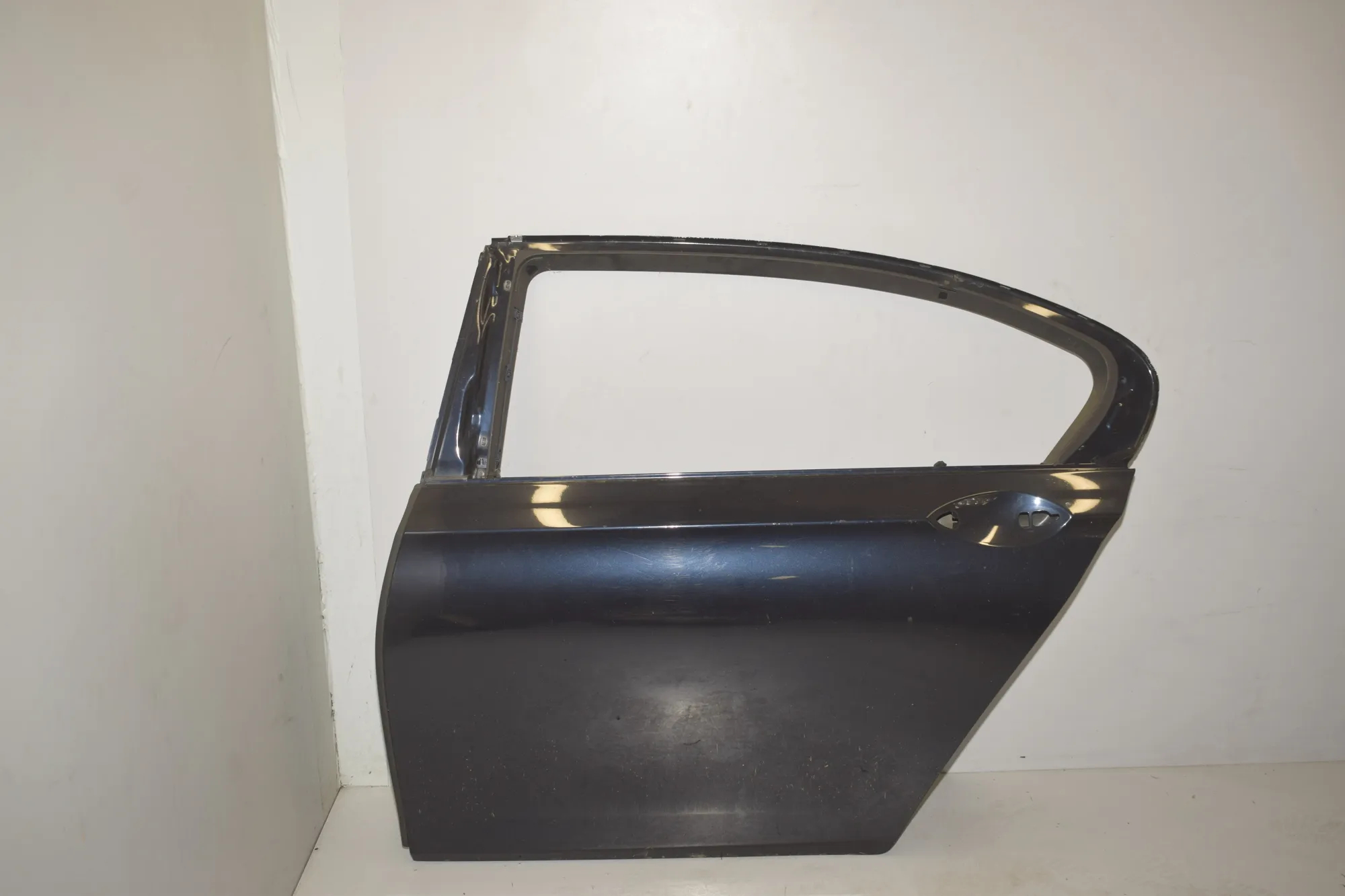 Rear Left Door · BMW 7 (G11, G12) BMW 7 (G11, G12) 725 d, Ld 2020