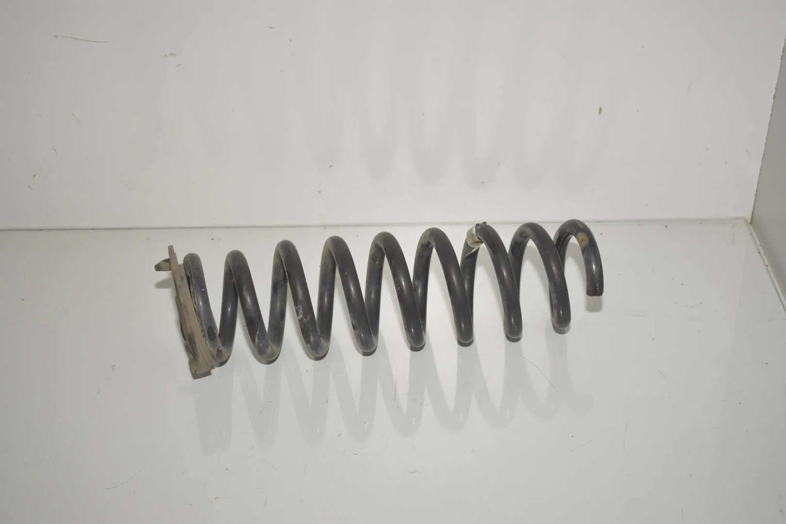 Rear Left Coil Spring – OEM 6855542 · BMW 3 (F30, F80) 320 d 2017