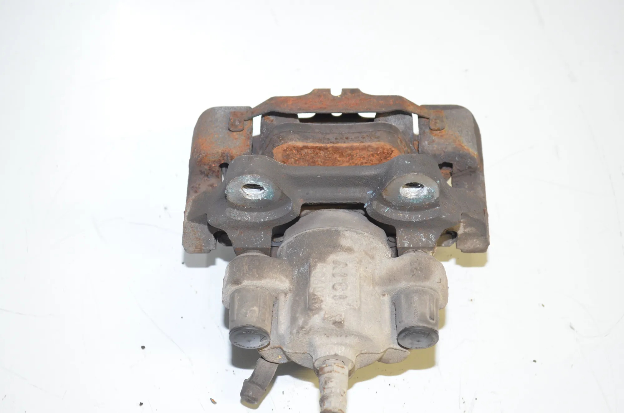Rear Right Brake Caliper – OEM 6850858 · BMW 3 (F30, F80) 320 d 2017 – 4