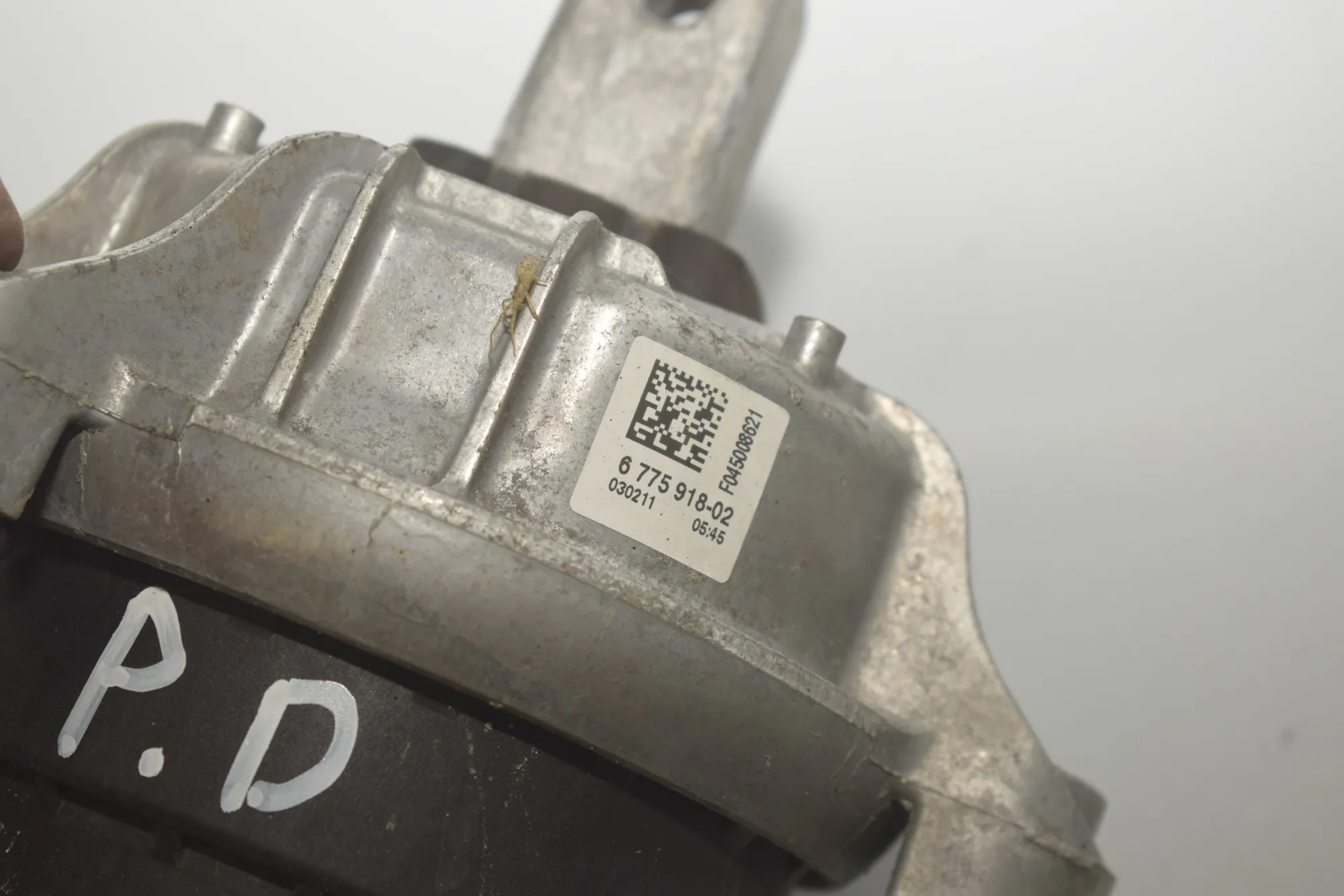 Right Side Engine Mount – OEM 6775918 · BMW 5 Touring (F11) 523 i 2011 – 4