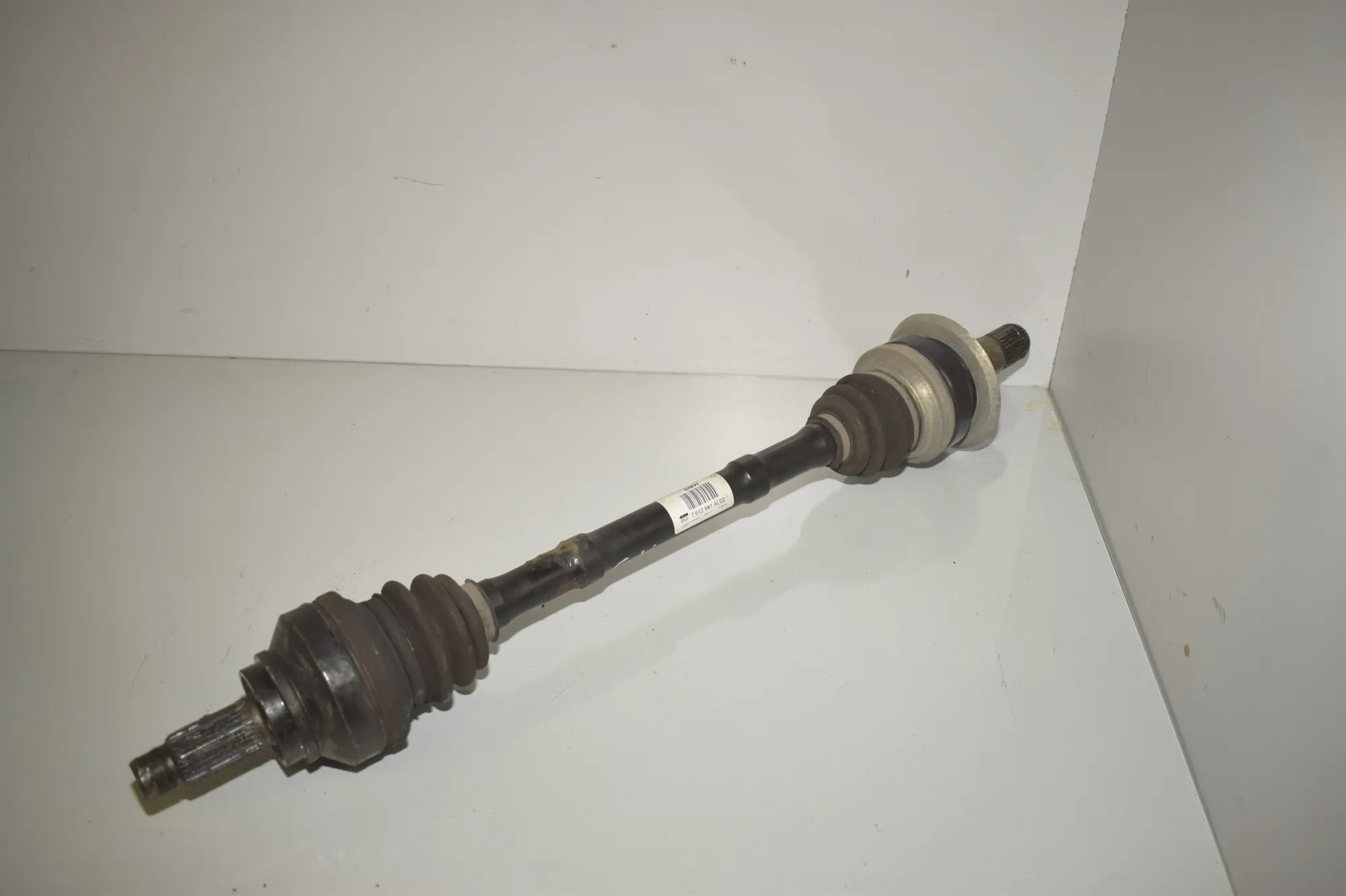 Rear Right Driveshaft – OEM 7612941 · BMW 5 Touring (F11) M 550 d xDrive 2014 – 3