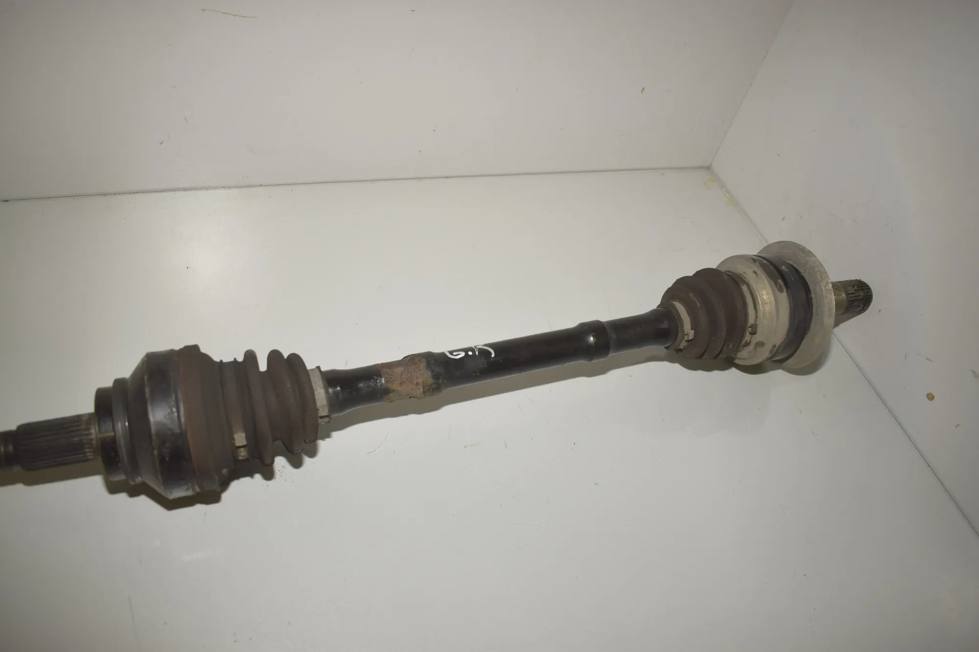 Rear Right Driveshaft – OEM 7612941 · BMW 5 Touring (F11) M 550 d xDrive 2014 – 2