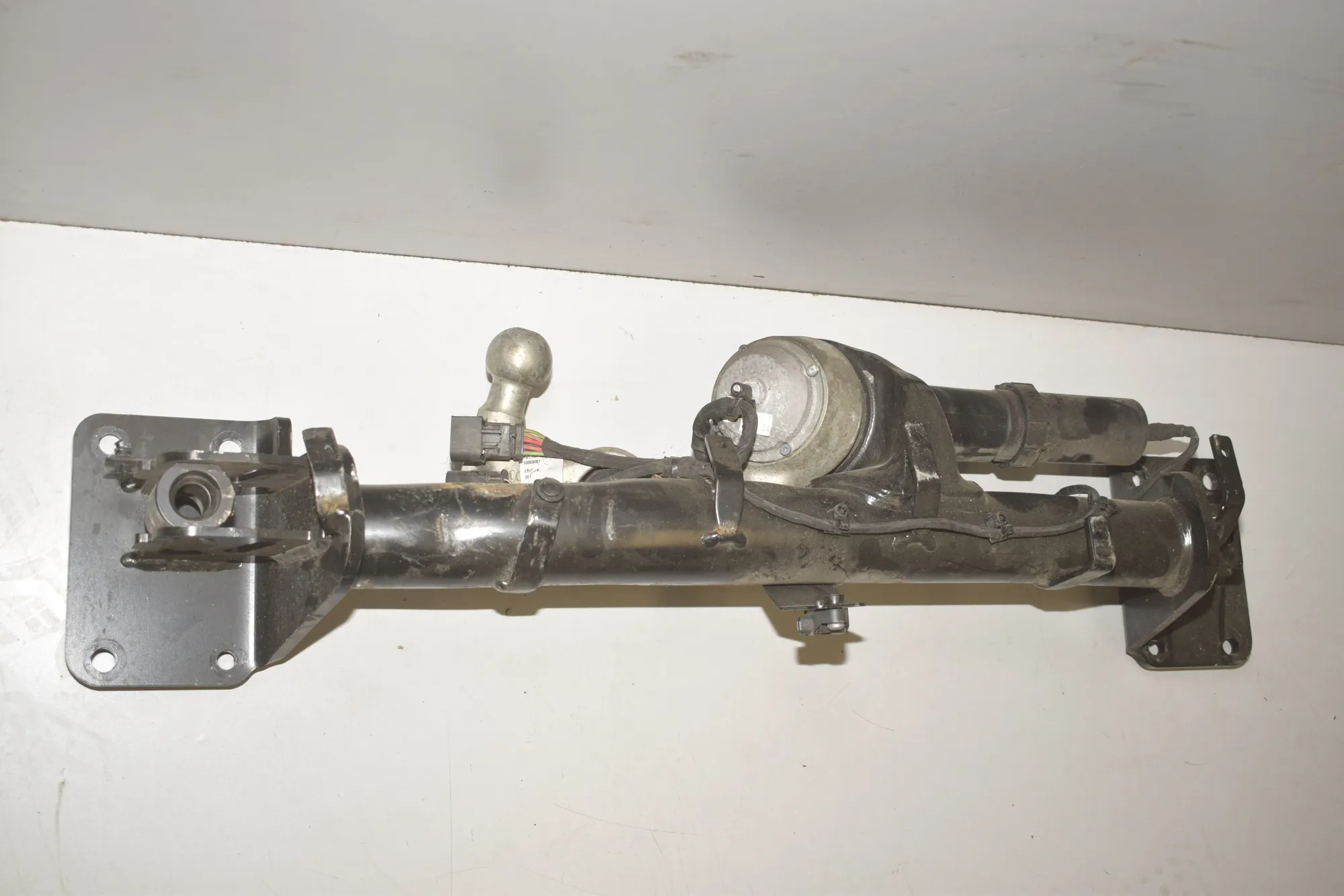 Towbar Kit – OEM 8738183 · BMW iX (I20) BMW iX (I20) xDrive50 2023 – 4