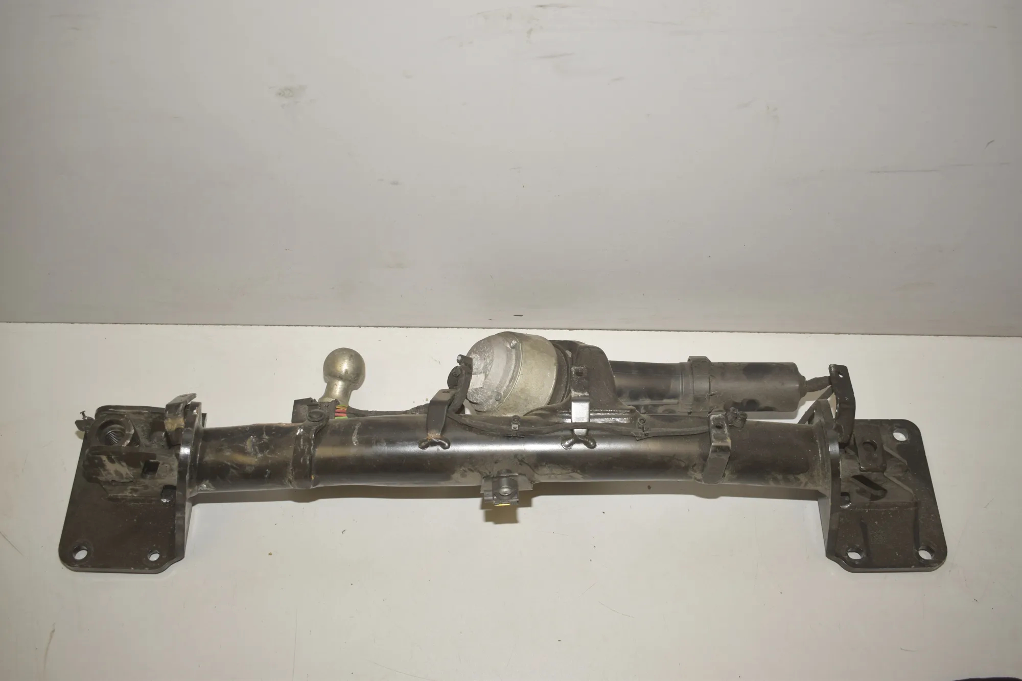 Towbar Kit – OEM 8738183 · BMW iX (I20) BMW iX (I20) xDrive50 2023